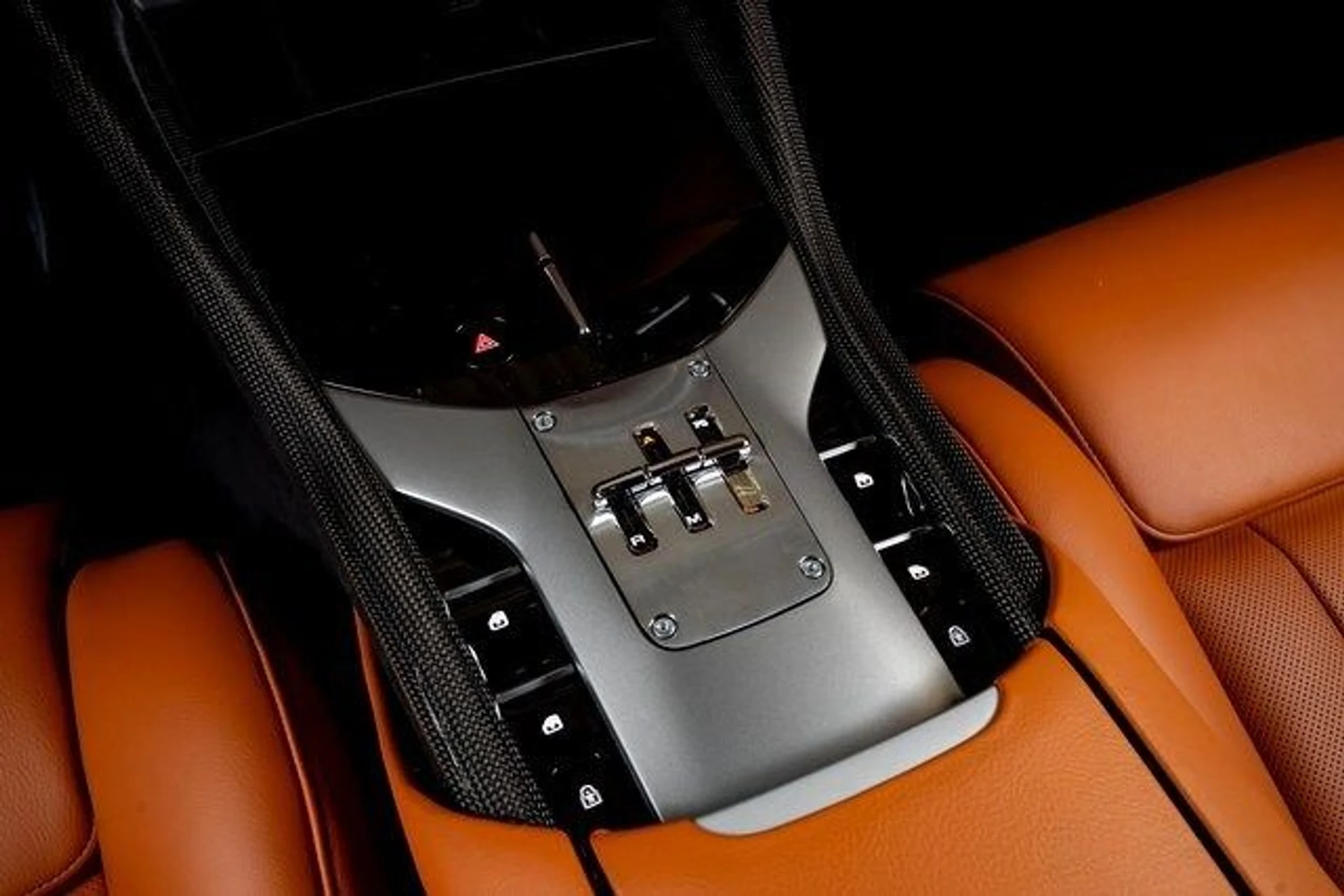 mph041_63690622_c7ed5ba336f357817fce17f3e60136ebx_757378c583