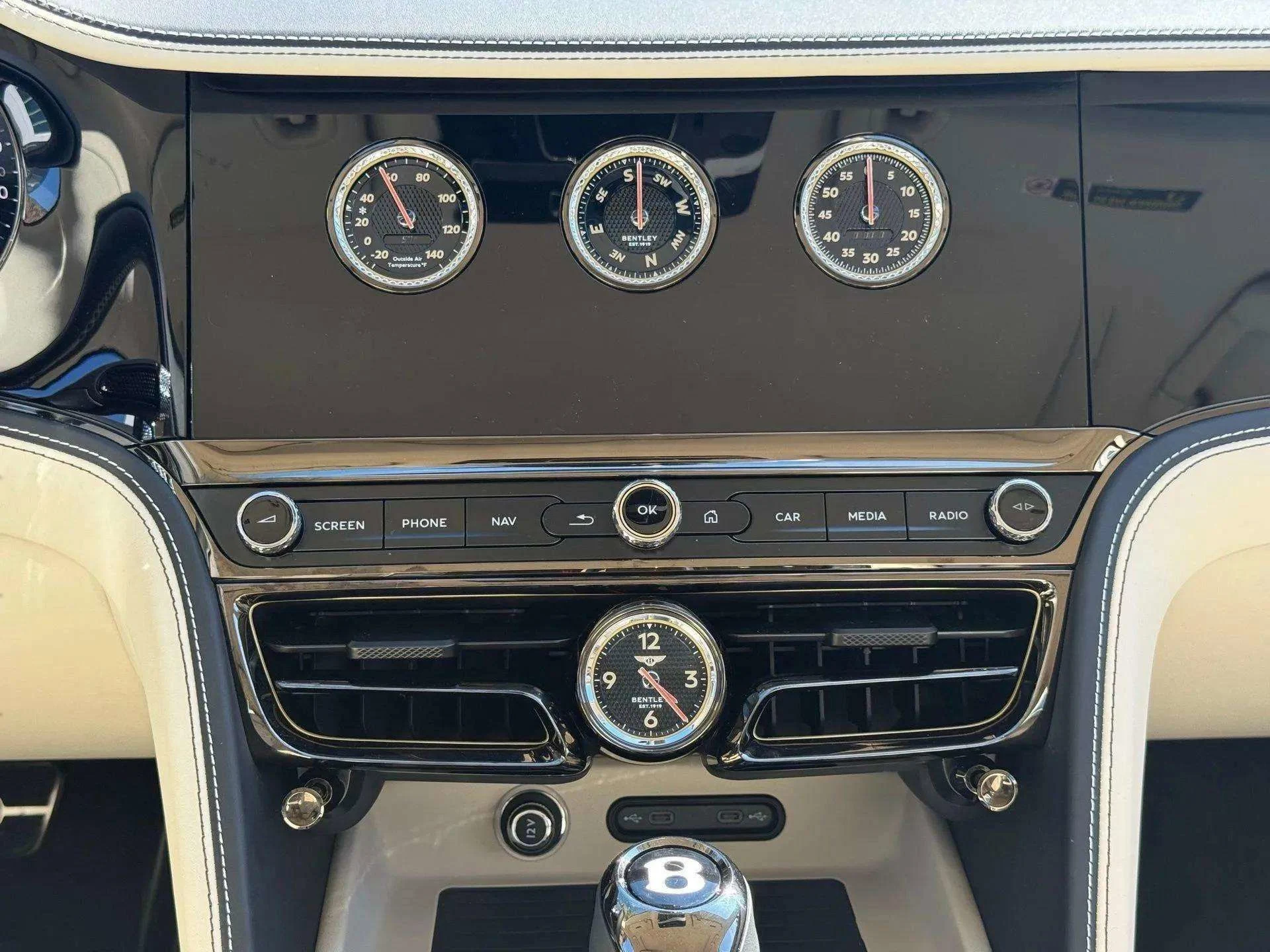 mph041_639896818_015d3ae2edc04734b3135cf3f368b77d_10202e9862