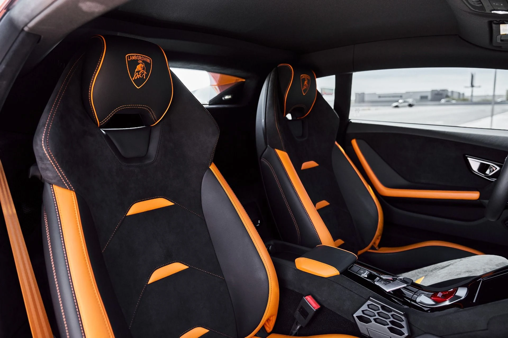 mph041_647769116_Used_2023_Lamborghini_Huracan_Tecnica_Base_1777011669_9159cd6d74
