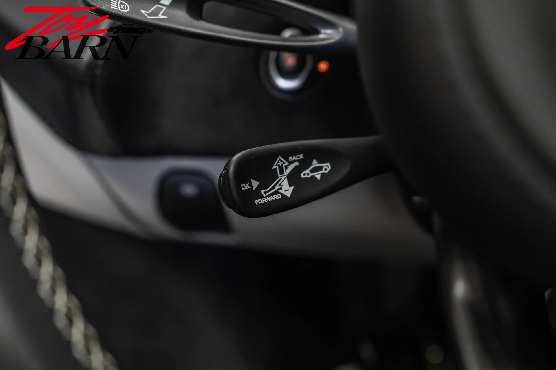 mph041_647909238_7484f8edd5e2384c447ea22afcea2c3cx_74c26251e8