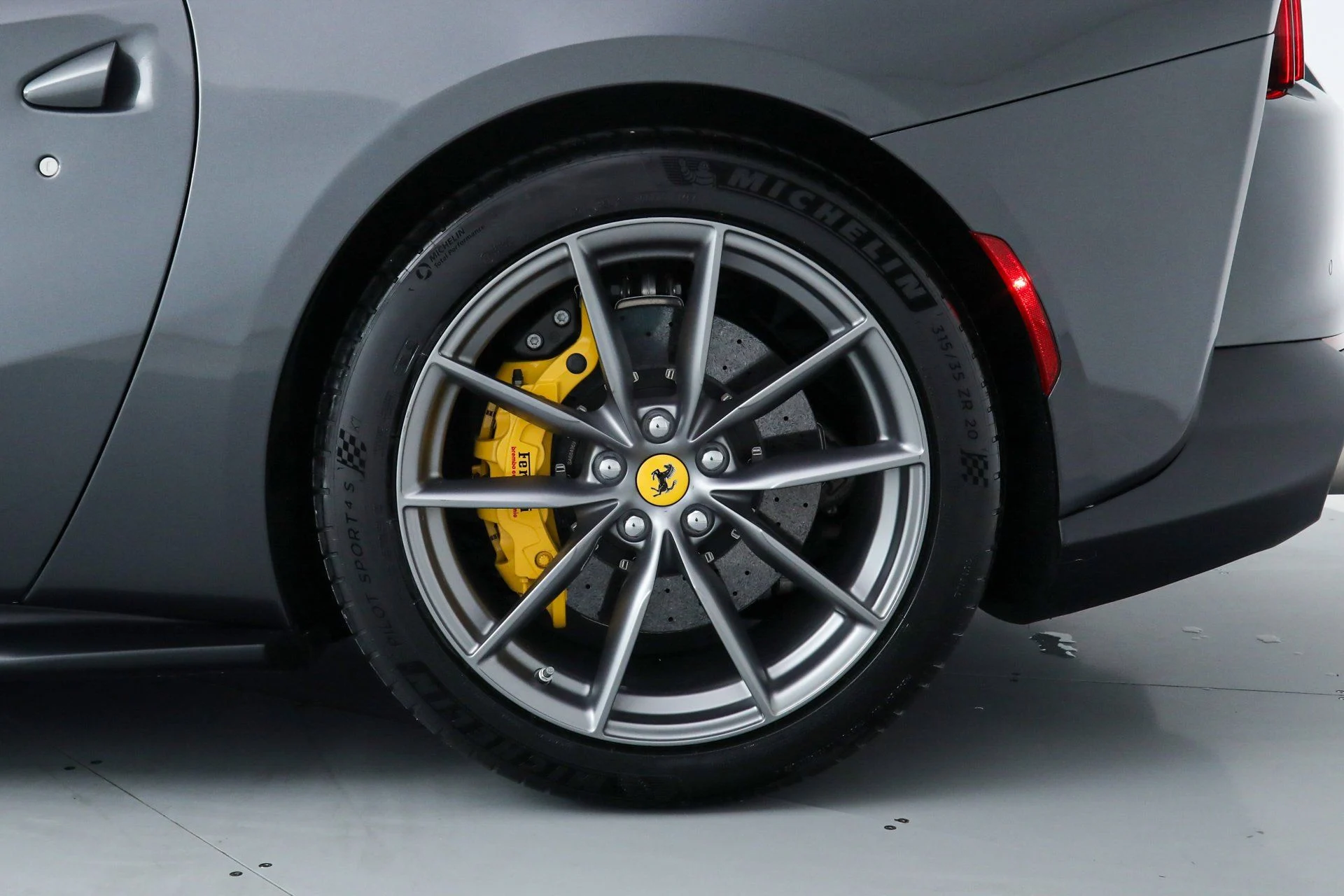 mph041_657645483_5d55e07eb0bafc591b2cec1249757d2b_3fe331c2d0