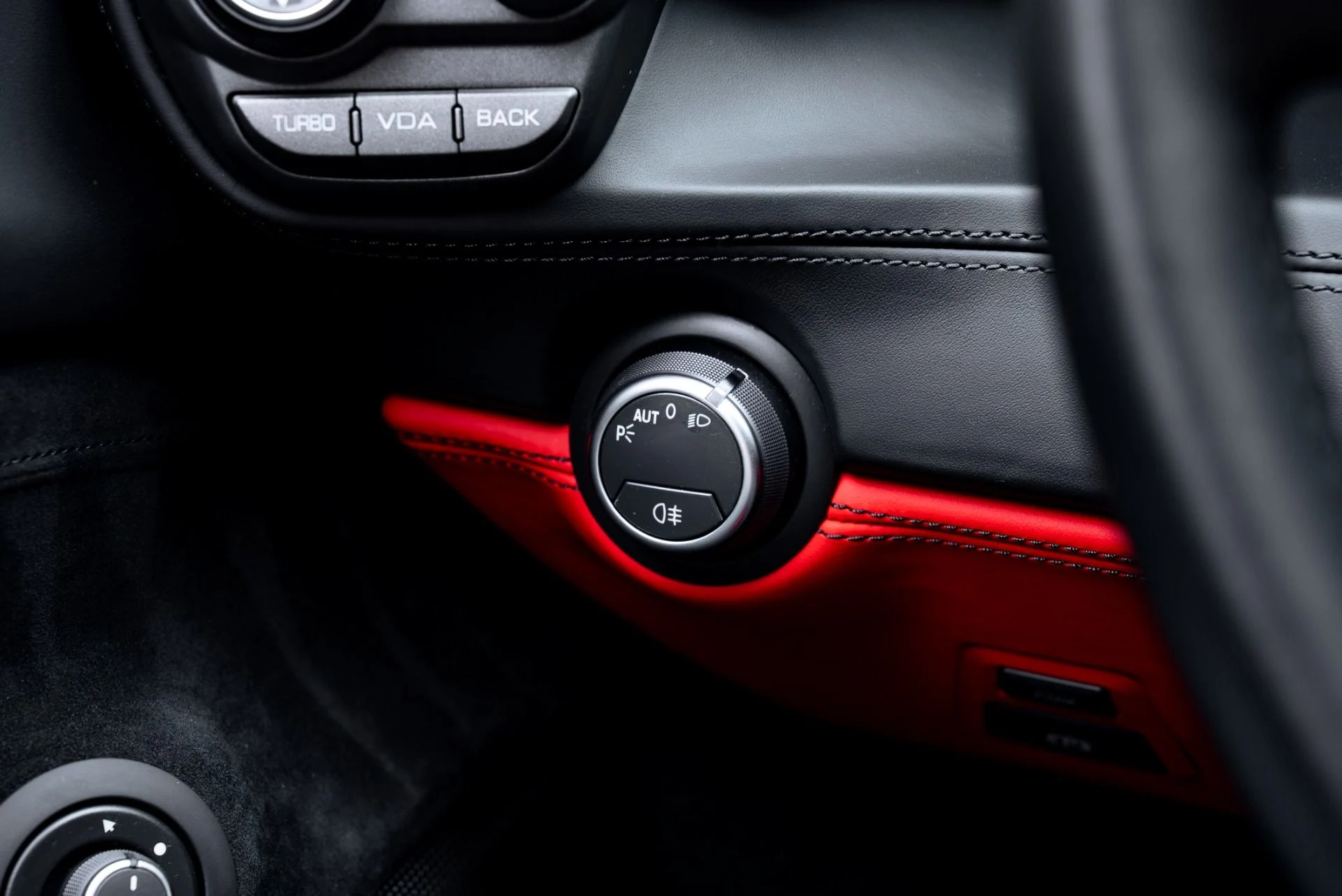 mph041_659053303_Used_2019_Ferrari_488_GTB_1778776407_06d0c1a152