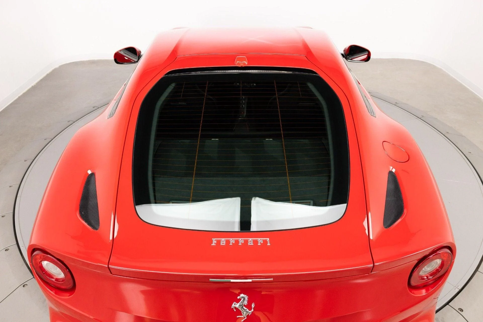 mph041_664815438_Used_2017_Ferrari_F12berlinetta_1787147111_1b6a921dc3