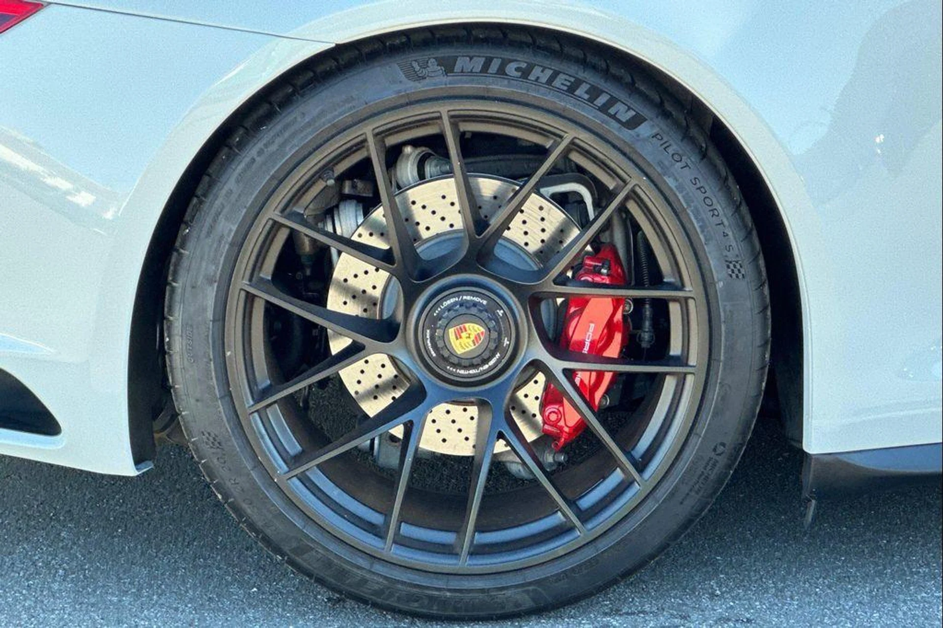 mph041_676245083_l_Vea_Pvi_GZ_11_Ux_Oh_Ztp_K3_B_Yv8_Opg_63d5029f40