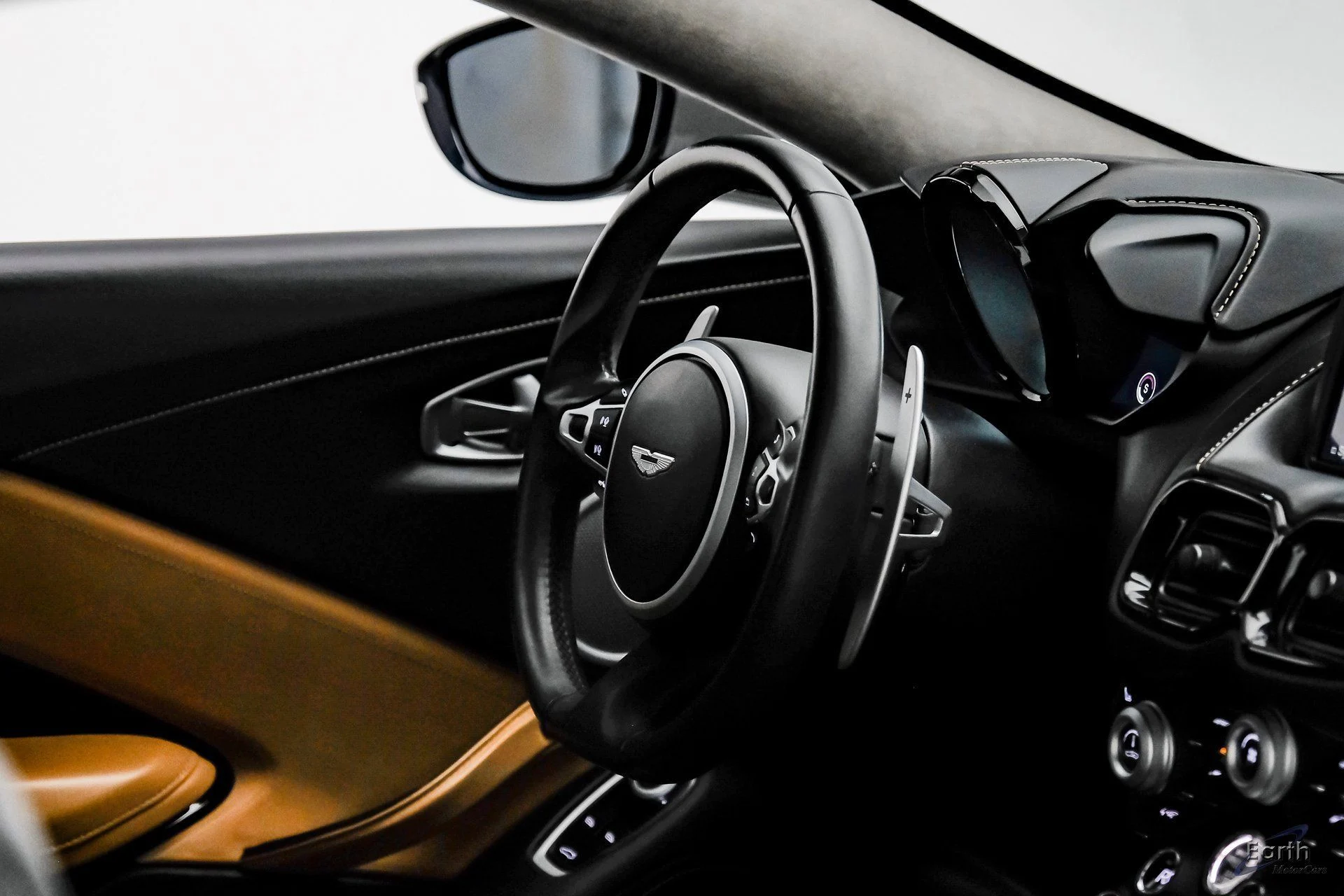 mph041_681680136_eefbf72c15b70be2e75b4fc6f59d1b36x_52f442633f