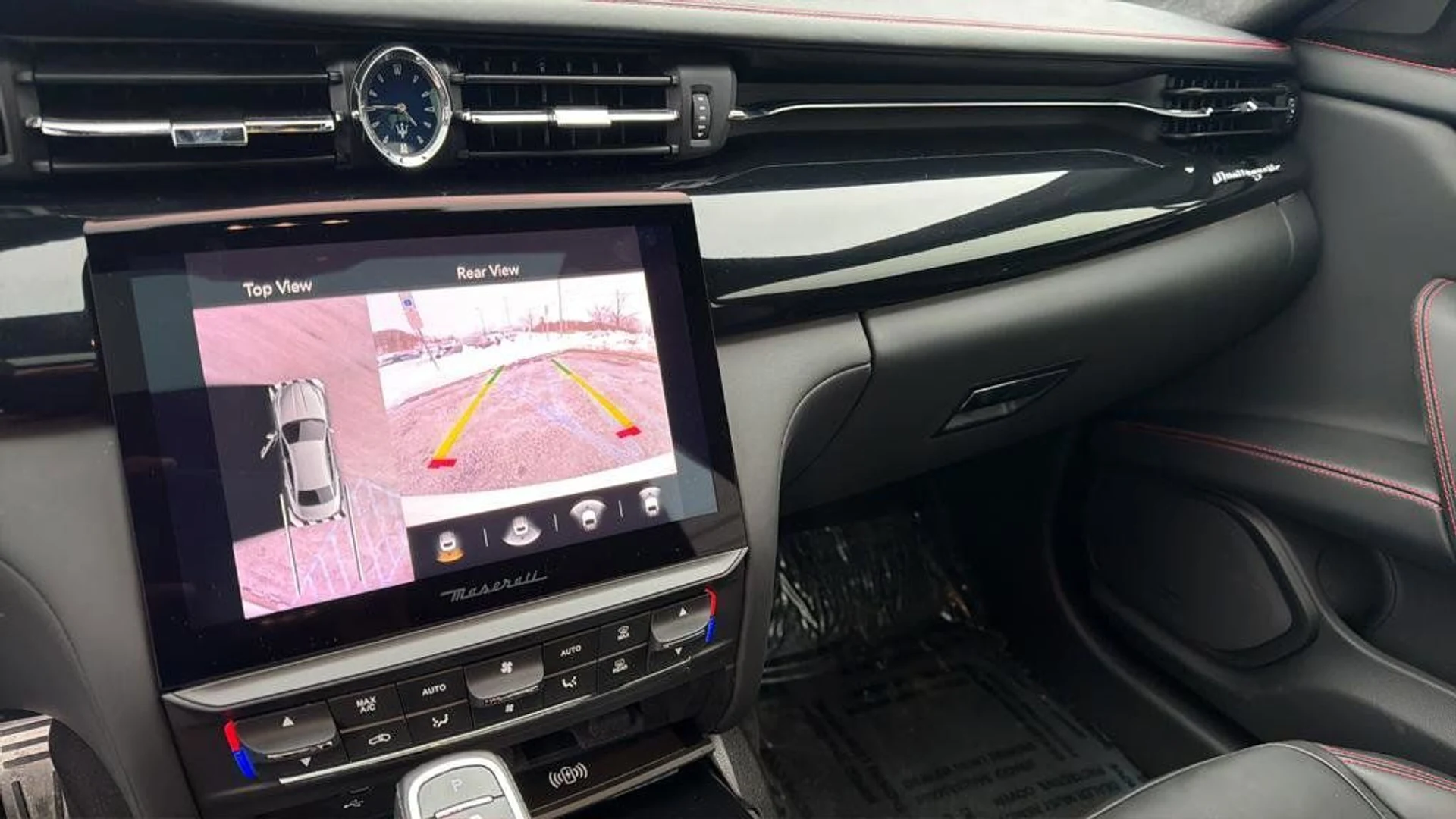 mph041_682070442_5a3d93ada67047b2bda030bccc969105_0238d53889