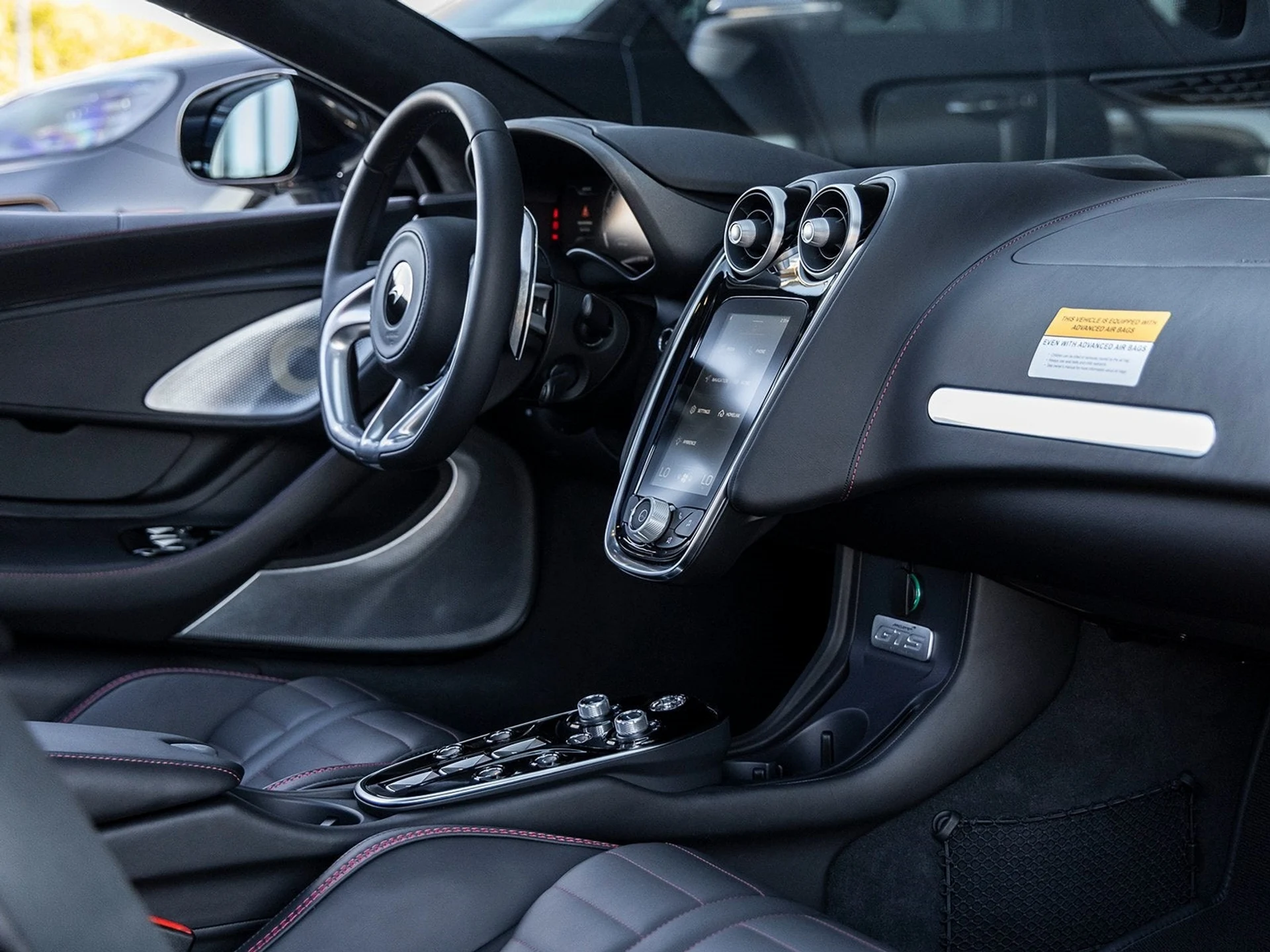 mph041_690613071_42_b63acc493f