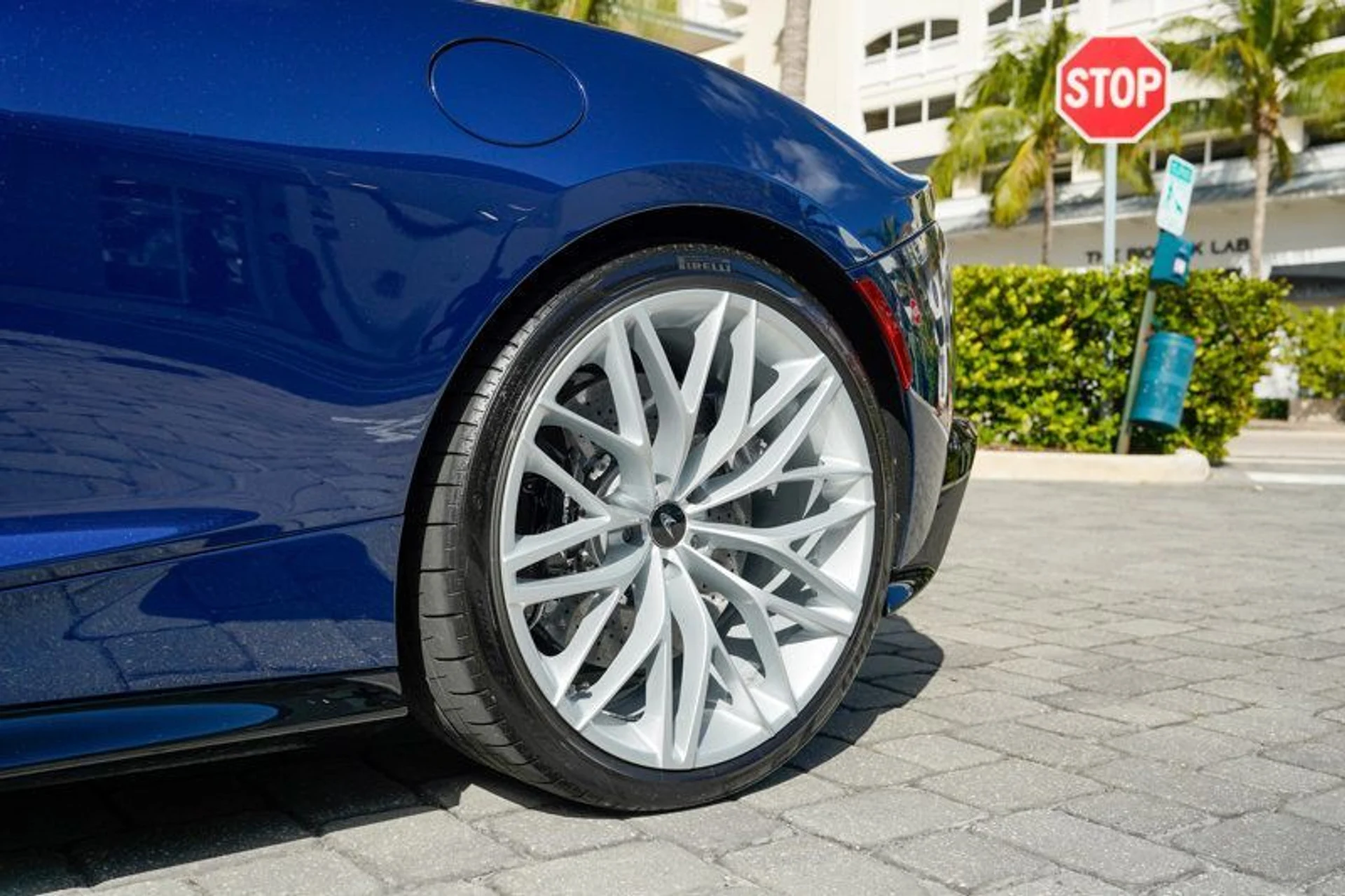 mph041_692521333_22986930_42_800_8c492caf6a