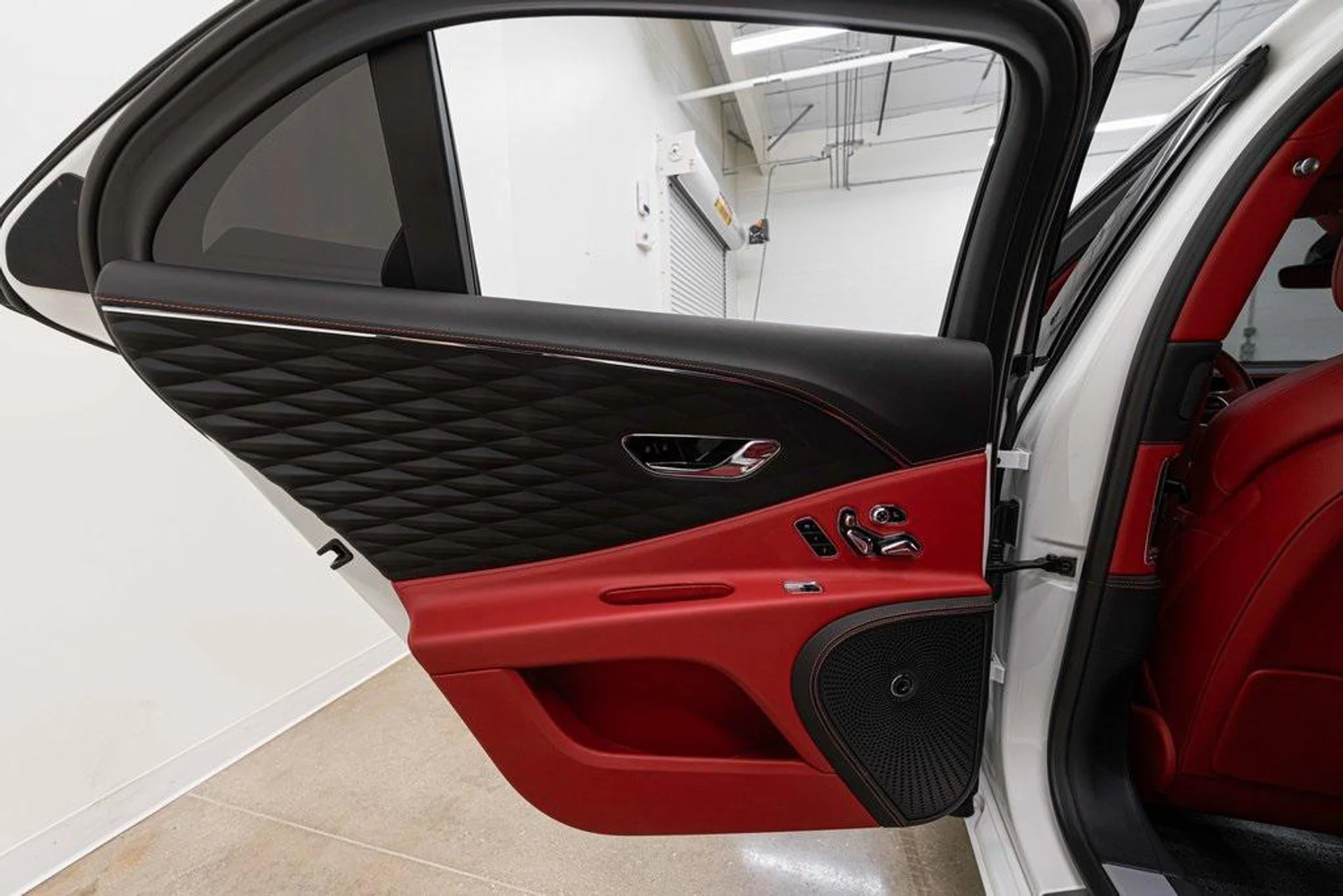 mph041_696786993_0_Y6s_Y26fd_Ar_P_Mga_Su_ZON_Sxuh_B_Lg_7b3cc5a6e4