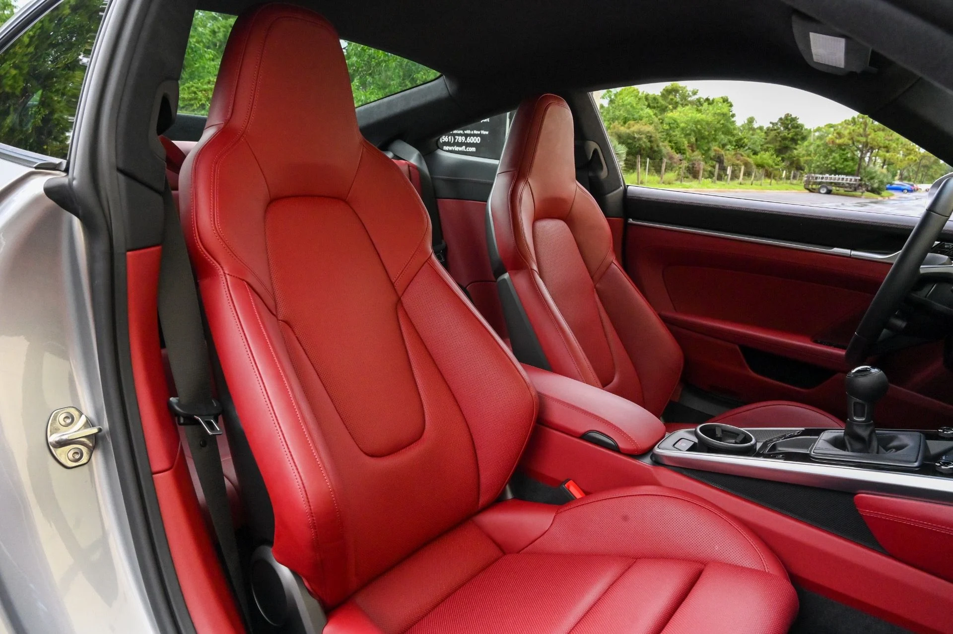 mph041_699902446_Used_2021_Porsche_911_Carrera_S_1754403890_e375cc5b50