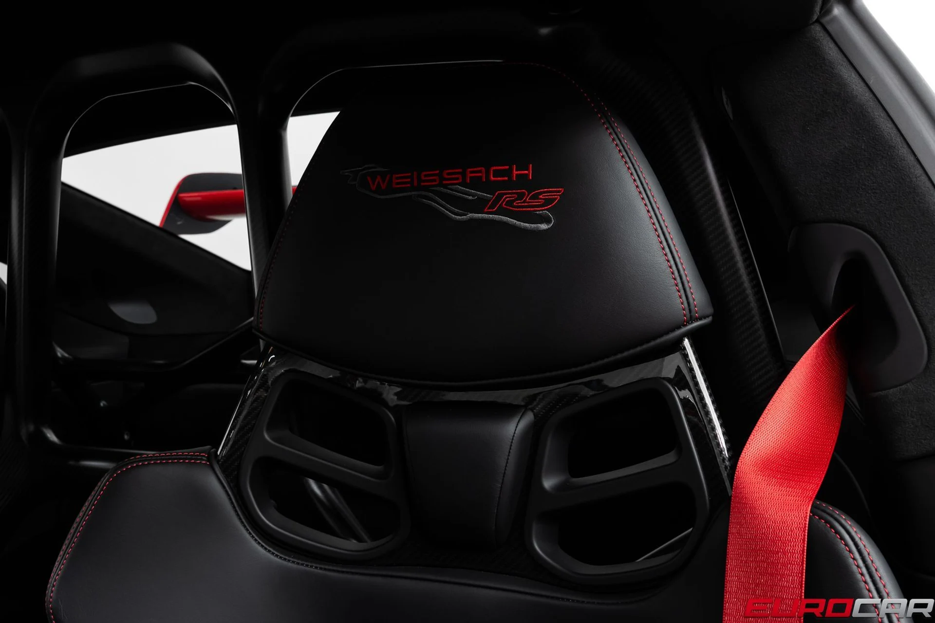 mph041_70941529_8356b173_6a1b_41e1_9c4b_73f252050bb9_c79d4c1069