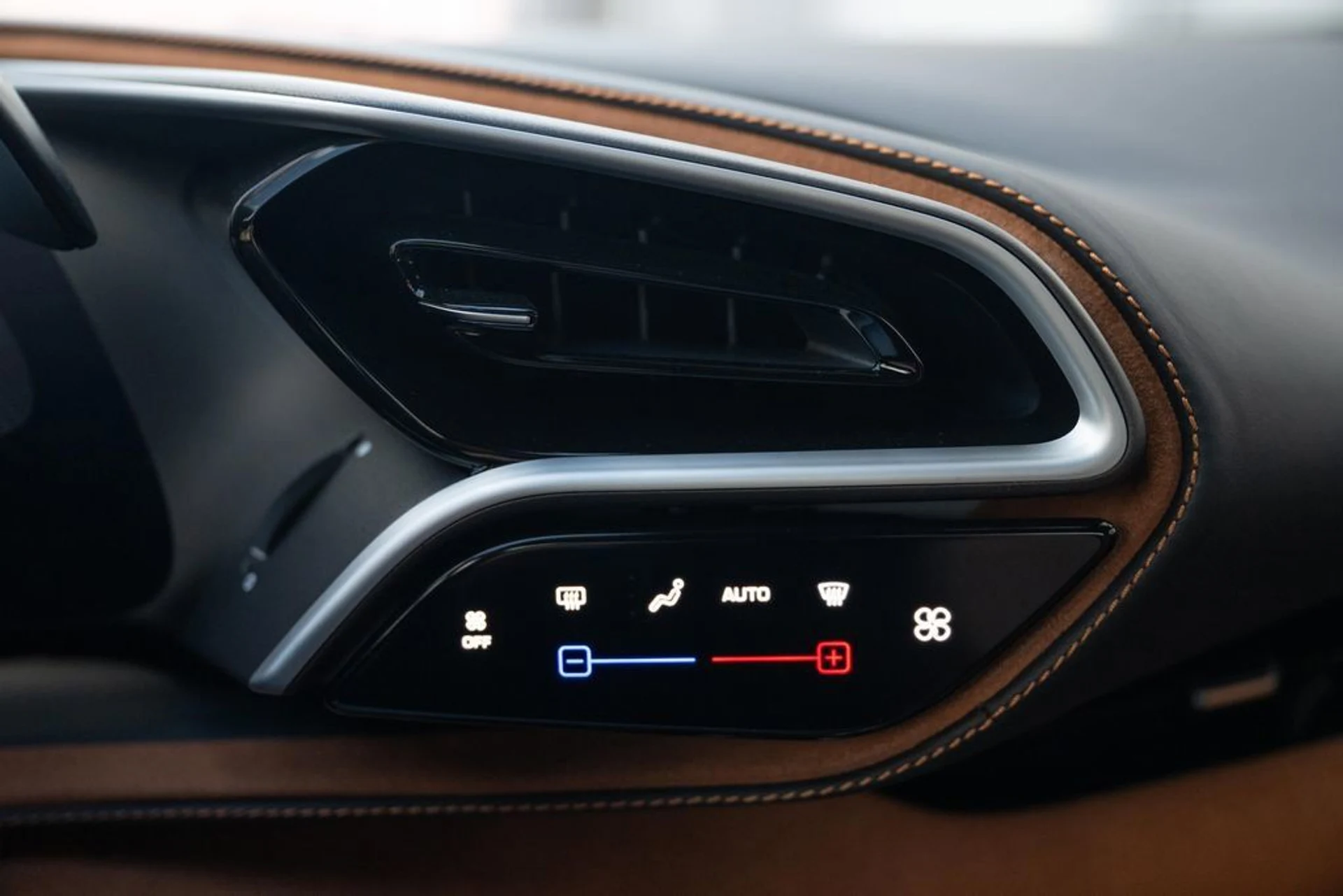 mph041_715796579_d99f9279e39a47bdbab2adaa1ba8ddd0_dc8ae40c1e