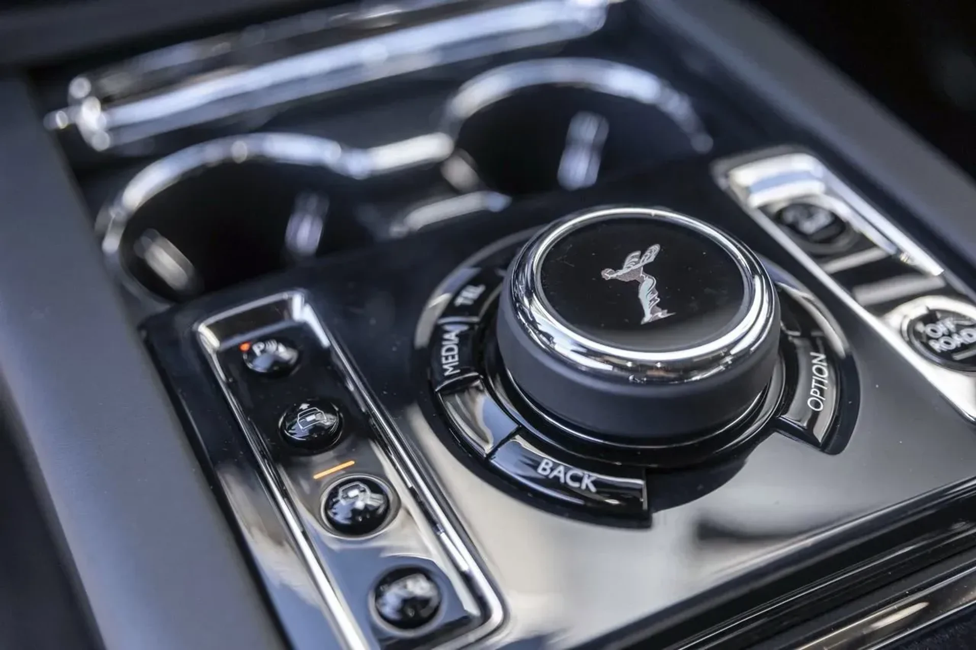 mph041_761613937_2fe4cce70be9470bbc2609359029102c_8f5190b40c