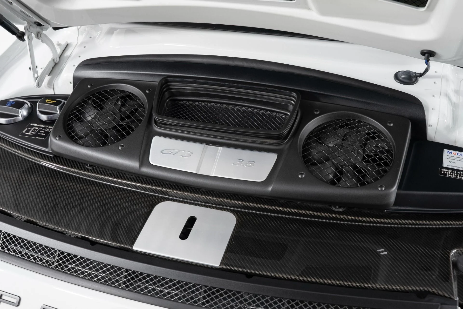 mph041_773812158_Used_2015_Porsche_911_GT_3_1755021444_cde9416d1f