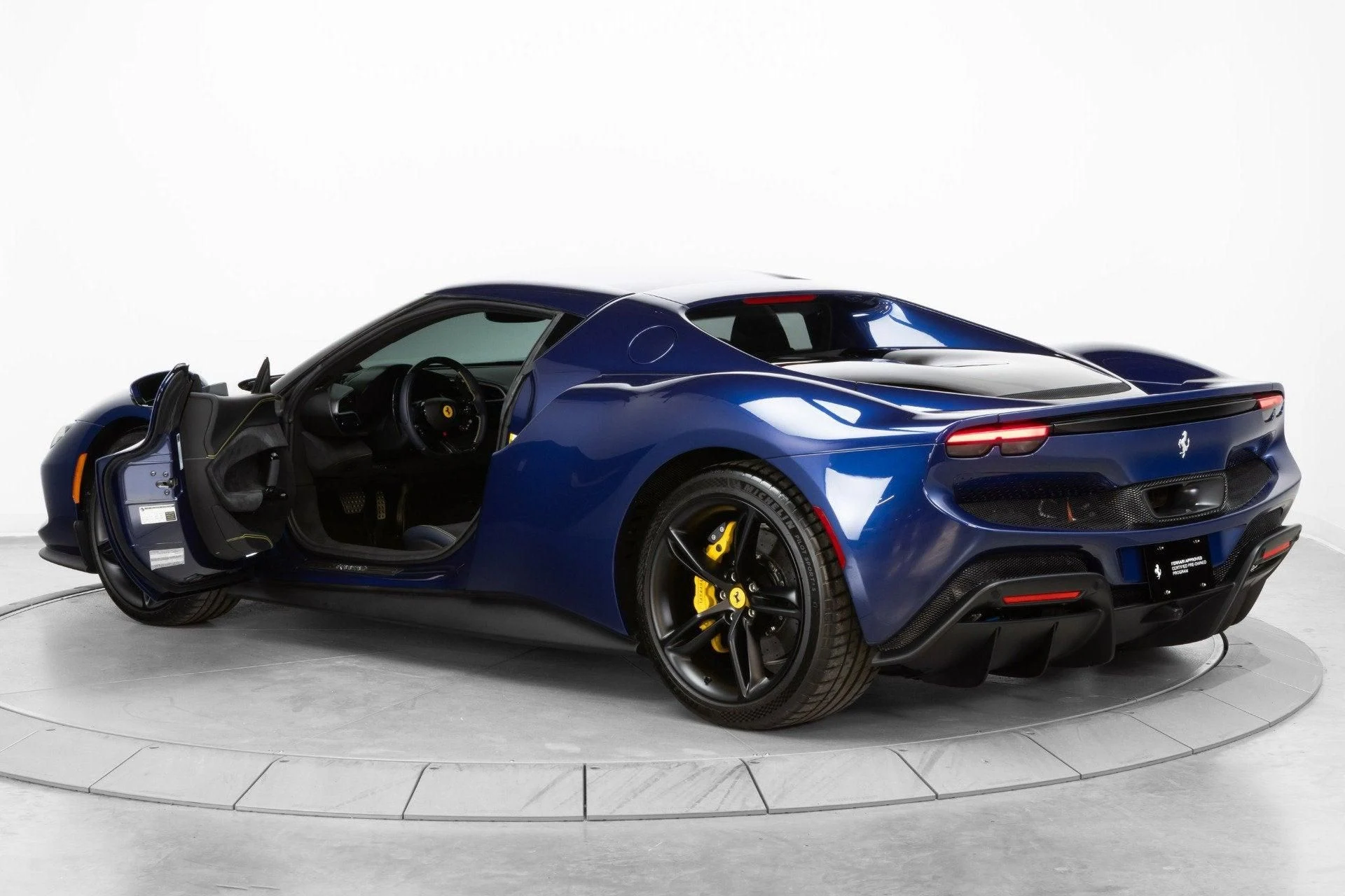 mph041_779986008_Used_2025_Ferrari_296_GTB_1777349741_8abf1fa1c7