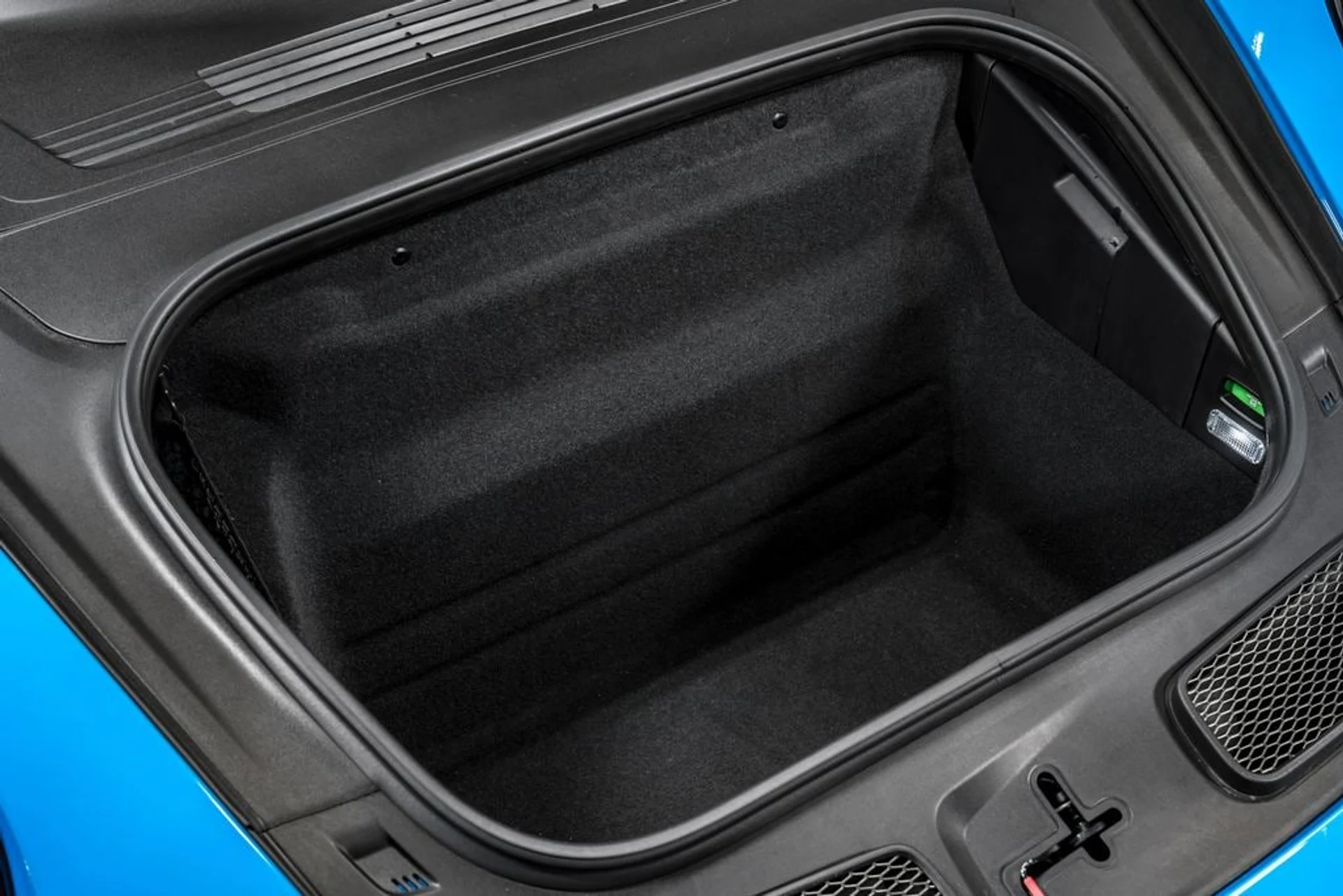 mph041_790675675_8a09f1c1f191ad86b0d79f67af8b7869x_f75407c10f