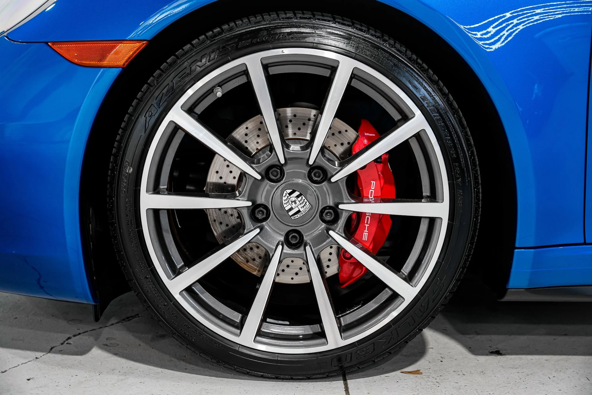 mph041_800548686_1f5626c4b1849343e10f0c4469441795x_442d86f41b