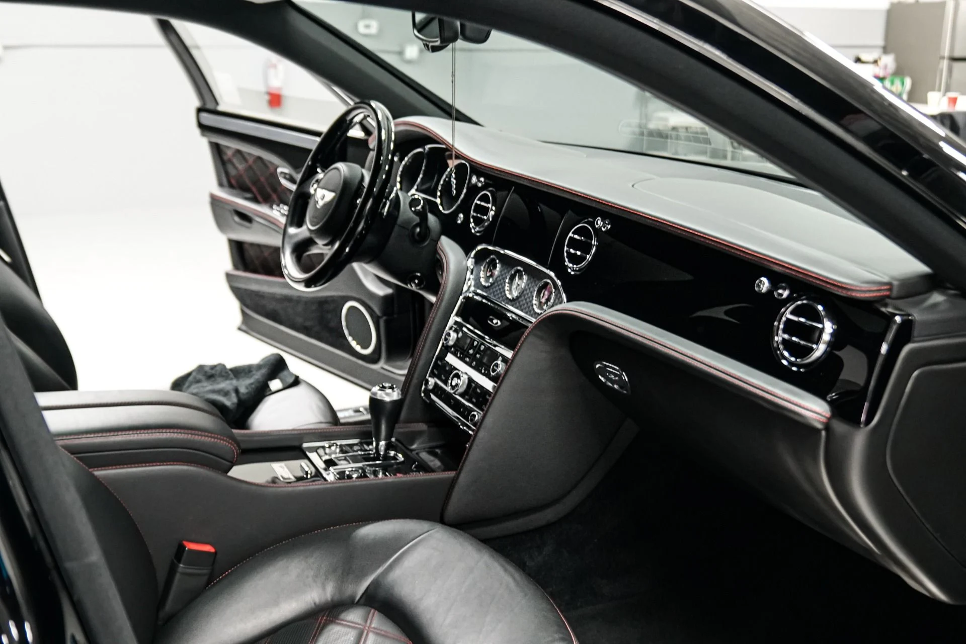 mph041_804307201_Used_2013_Bentley_Mulsanne_1769559260_f9c87a9ebc