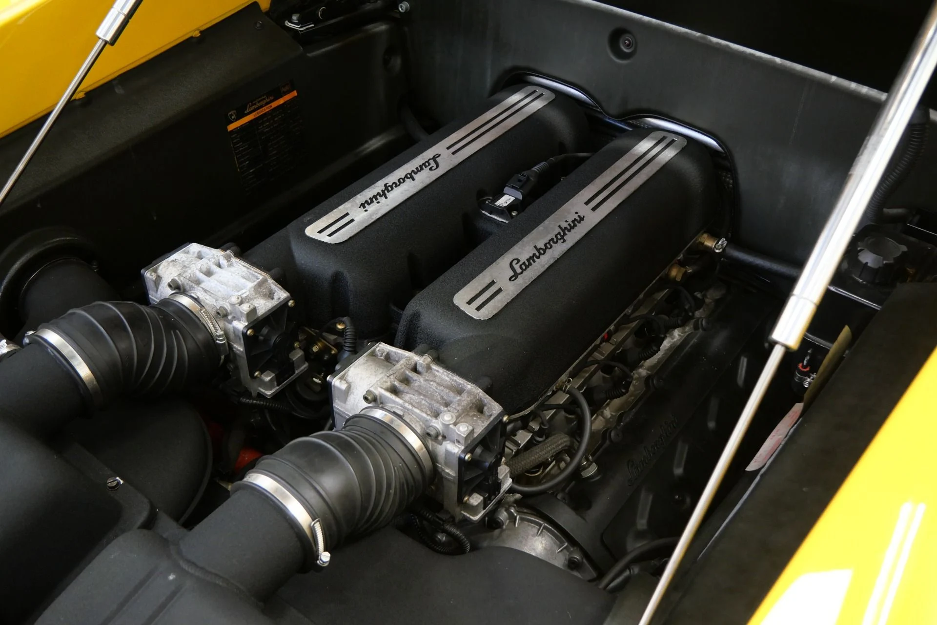 mph041_805089867_Used_2004_Lamborghini_Gallardo_Low_Miles_First_Production_Year_1773936325_8c2b186cb5