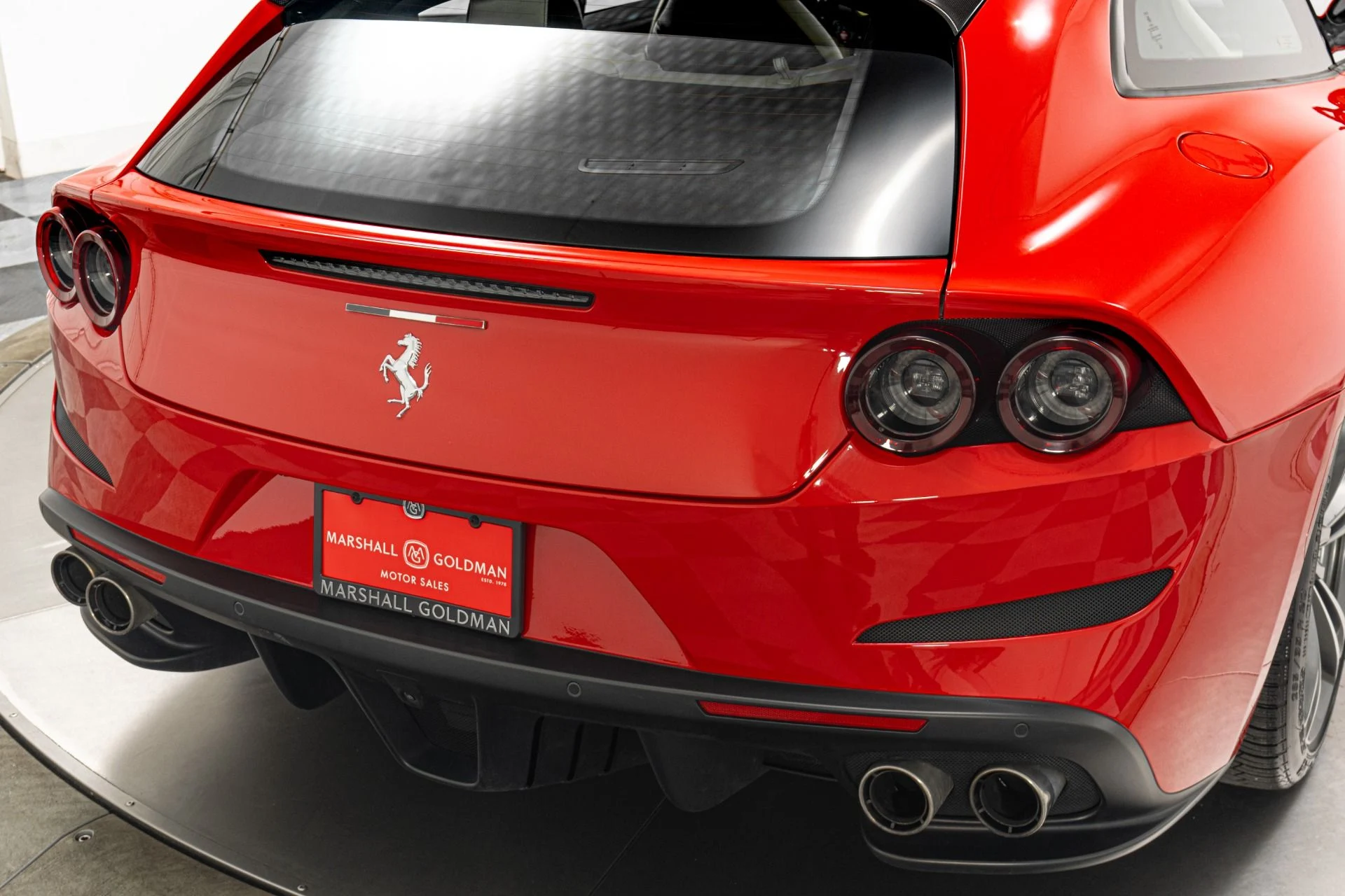 mph041_805705372_Used_2020_Ferrari_GTC_4_Lusso_V12_Power_Passenger_Display_Carbon_Fiber_Interior_Trim_1776369259_ad352a5546