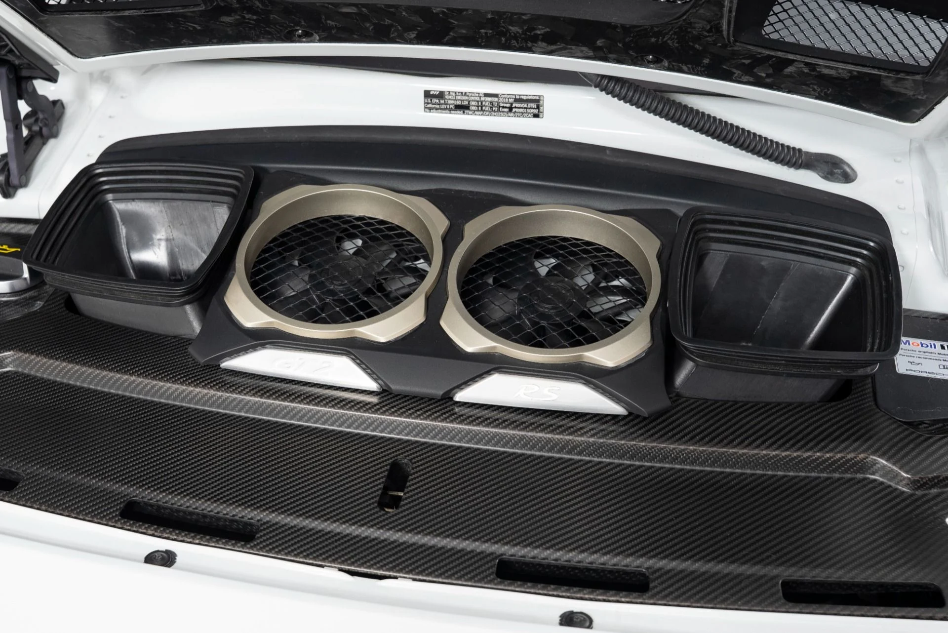 mph041_815106910_Used_2018_Porsche_911_GT_2_RS_1744839650_fcbd3817bb