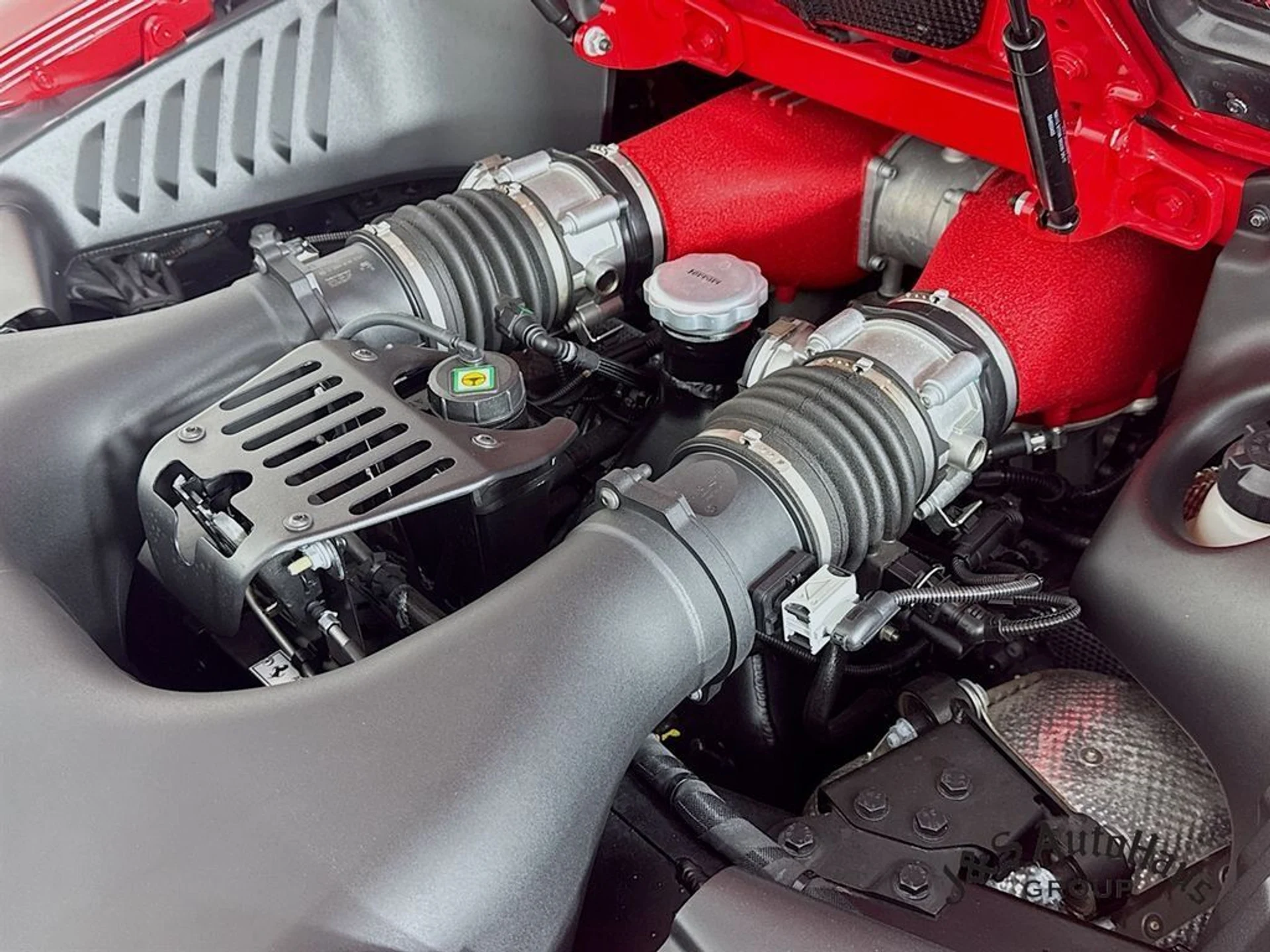 mph041_815928051_qpujmy5mpyw8pw28wv5b6qdoli24_2a3402e396