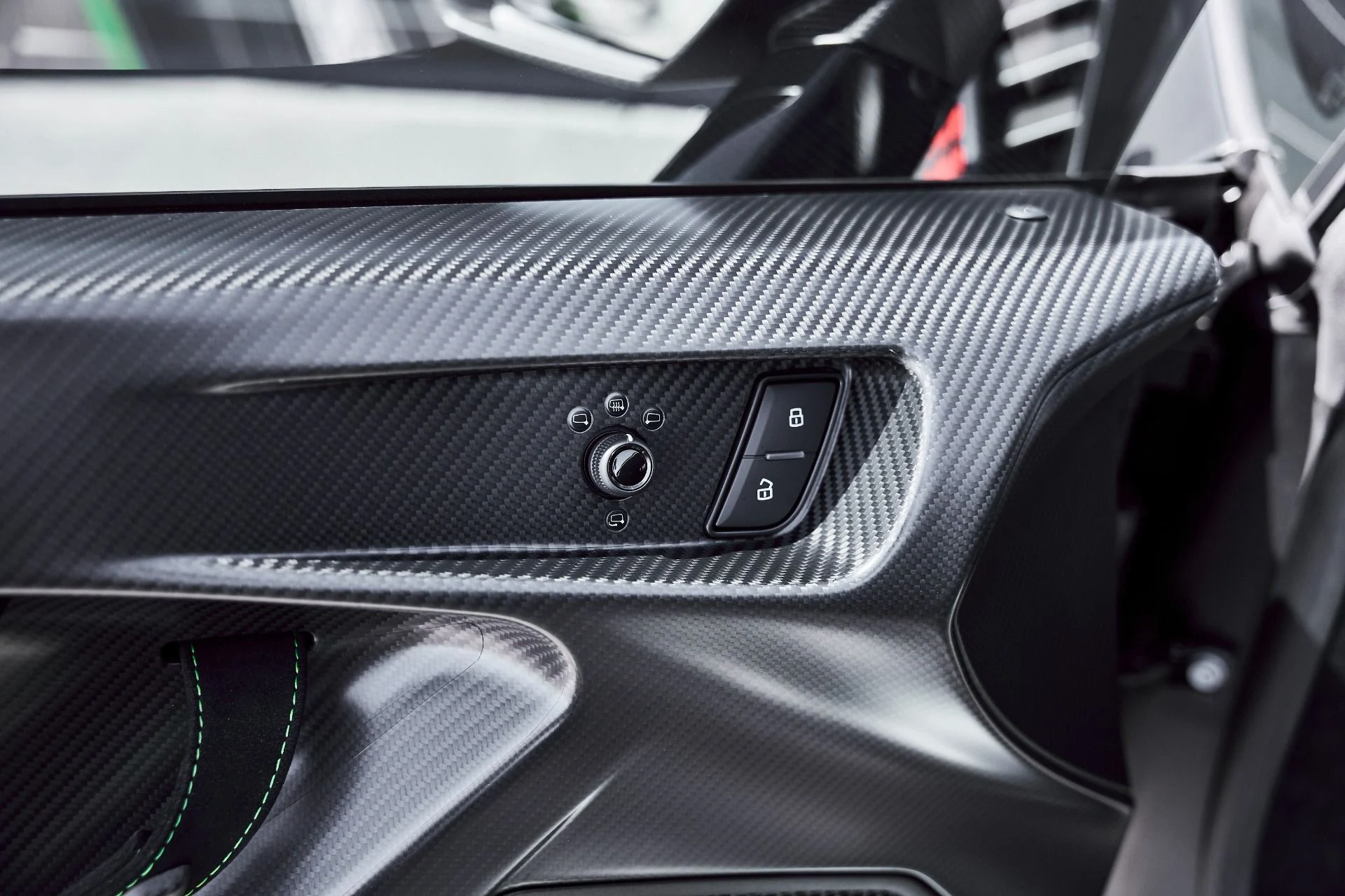 mph041_840040792_Used_2022_Lamborghini_Huracan_STO_Base_1774488449_d7a1c38be2