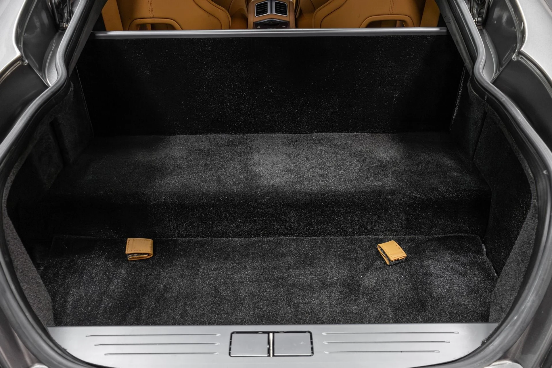 mph041_842816268_Used_2016_Aston_Martin_Rapide_S_1767648441_bcb6330a00