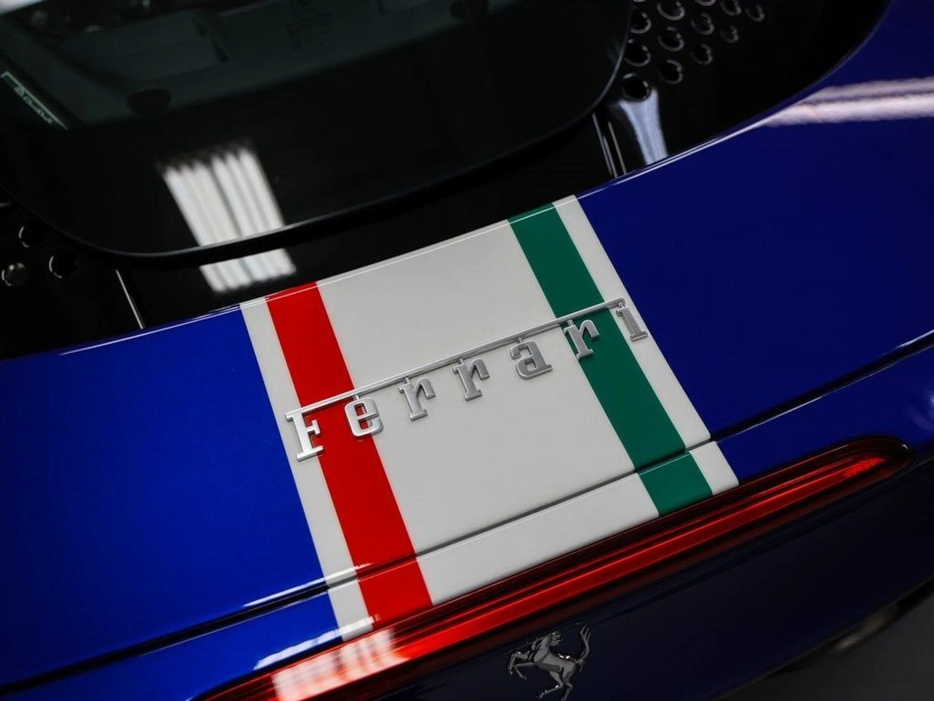 mph041_852635409_42_3f67b6e6b0