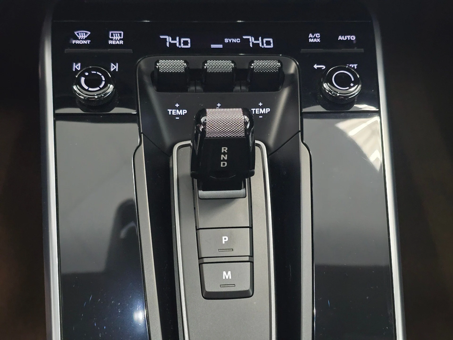 mph041_859672666_4436736813fe9ab959935a1b1680ebd8x_c65b5331f1