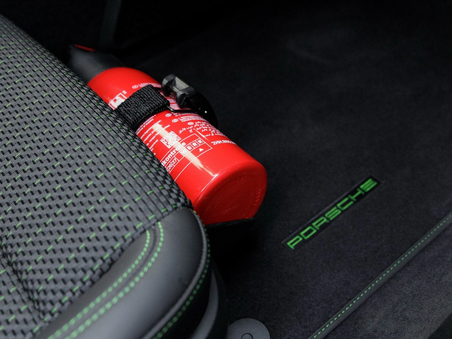 mph041_863528321_42_75b8bd5bac