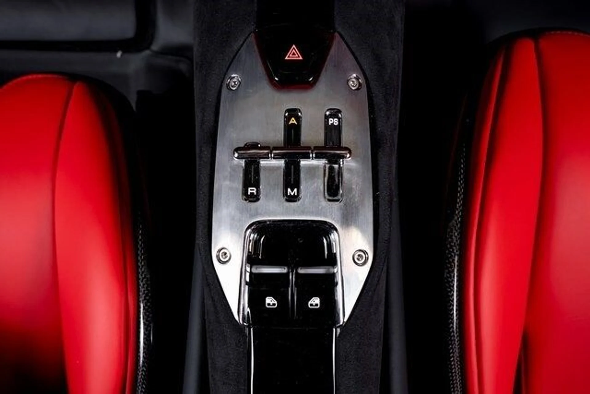 mph041_864574346_0b2e2e08b981066ee52cc20cb1ab3e94x_931482087c