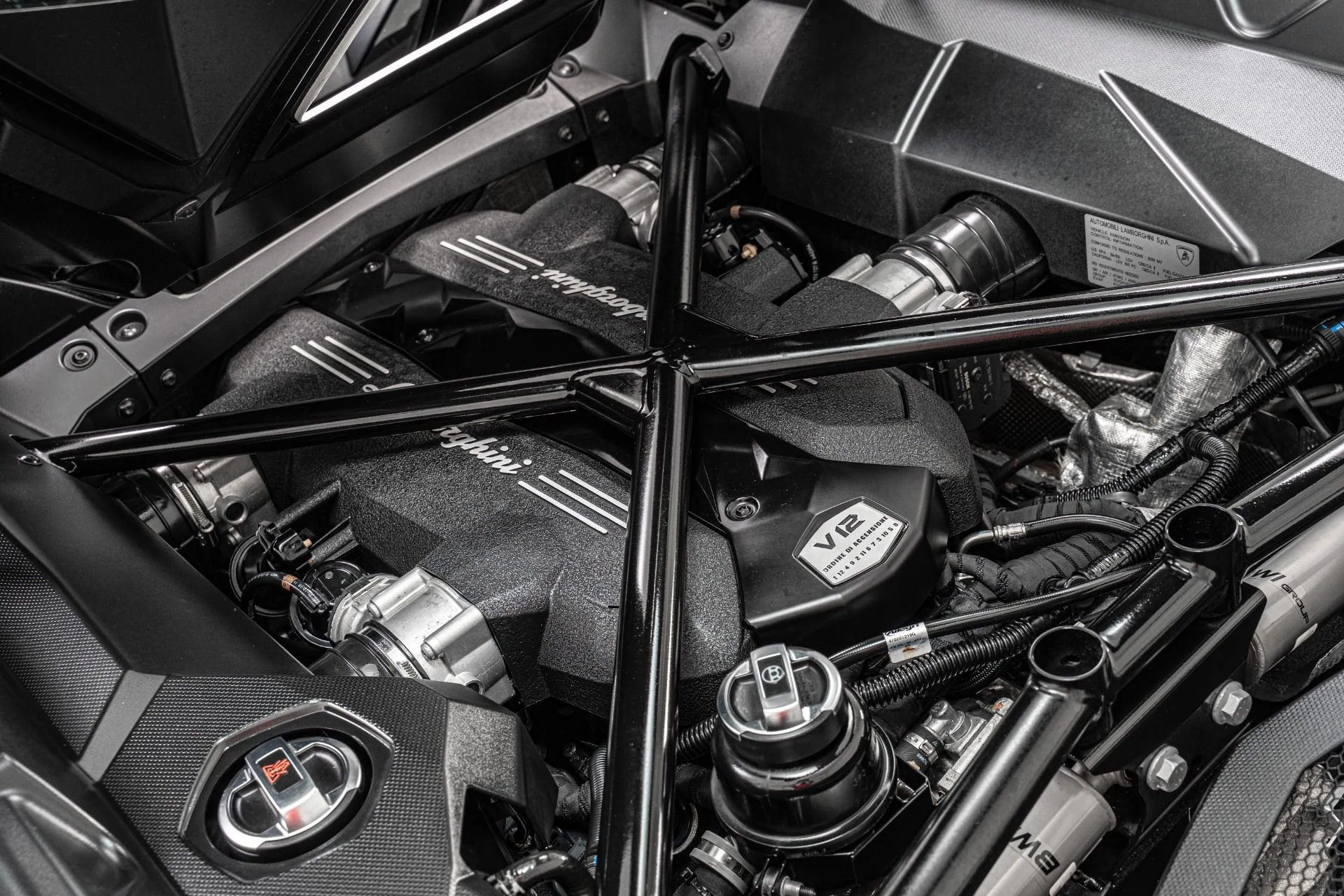 mph041_875297632_Used_2019_Lamborghini_Aventador_LP_740_4_S_Roadster_1758210242_471254632b