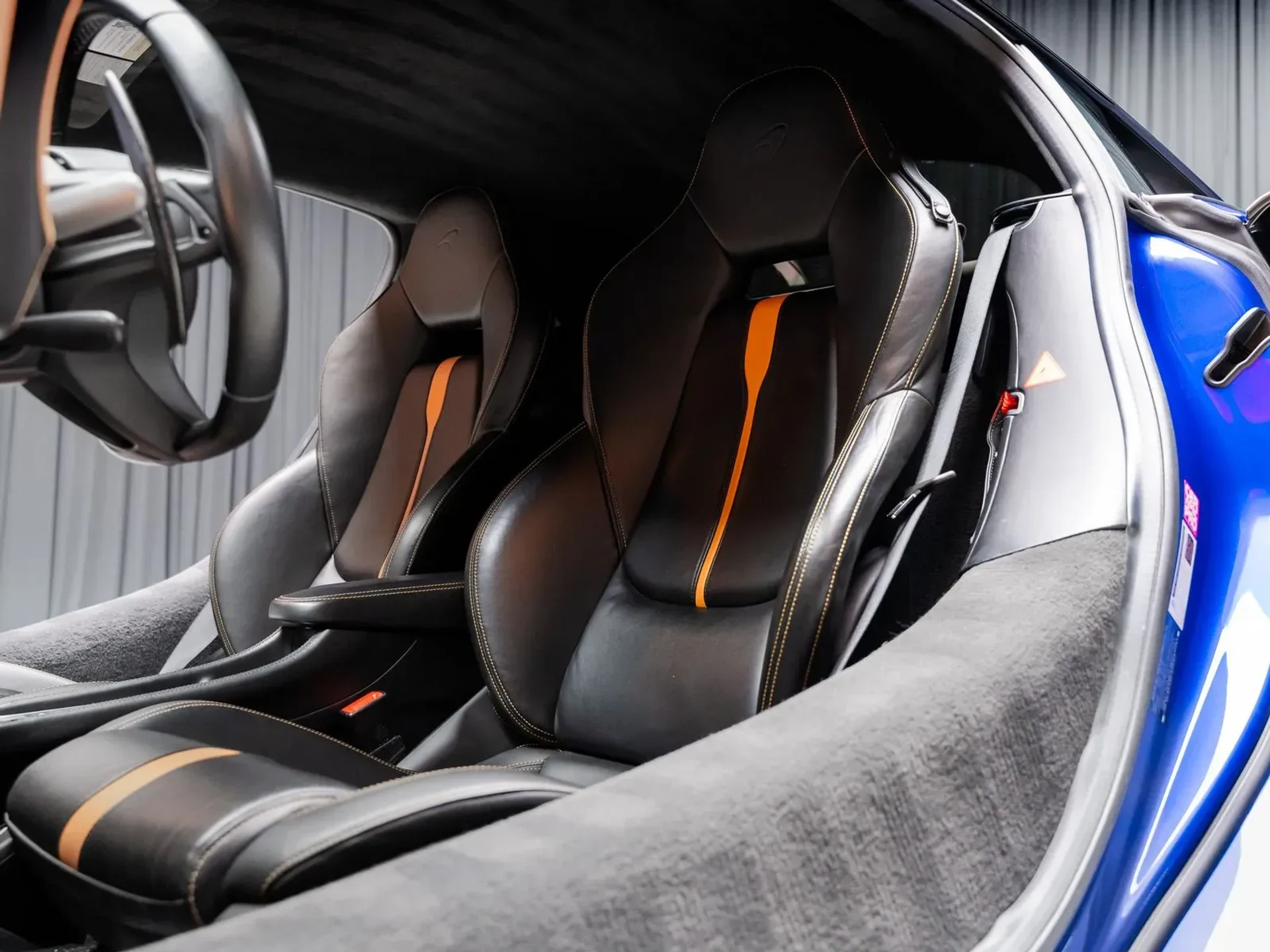 mph041_880113794_d25b2c0d_89e1_4bd1_bc2f_9f13c742f89d_54459bff07