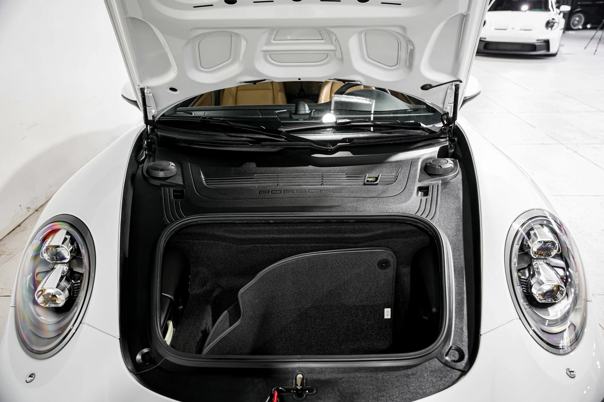 mph041_885027719_91d556cf8f45d2b61073839385a937bax_4c97cc4234