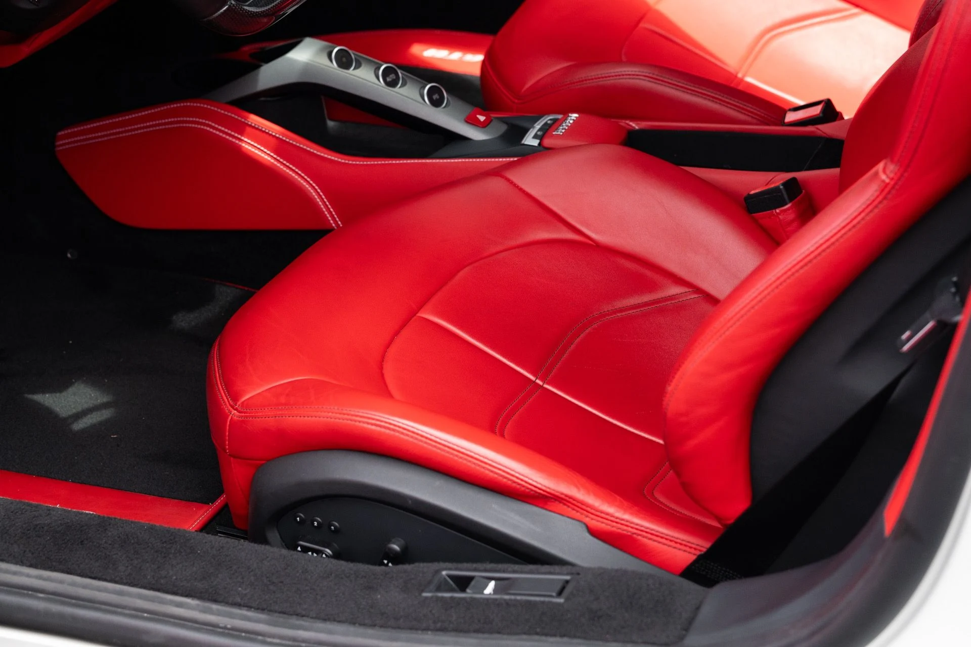 mph041_885422065_Used_2016_Ferrari_488_GTB_1777085650_da8979722d