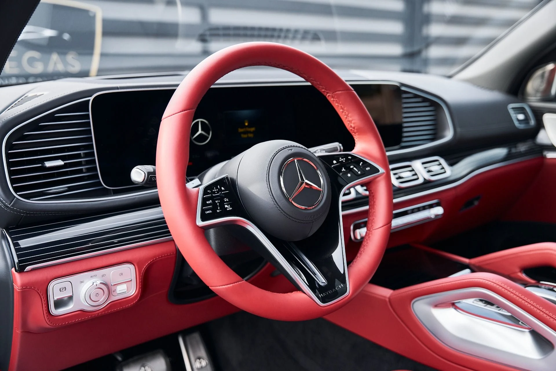 mph041_891517583_Used_2026_Mercedes_Benz_GLS_Maybach_GLS_600_1769136345_79f03200d5