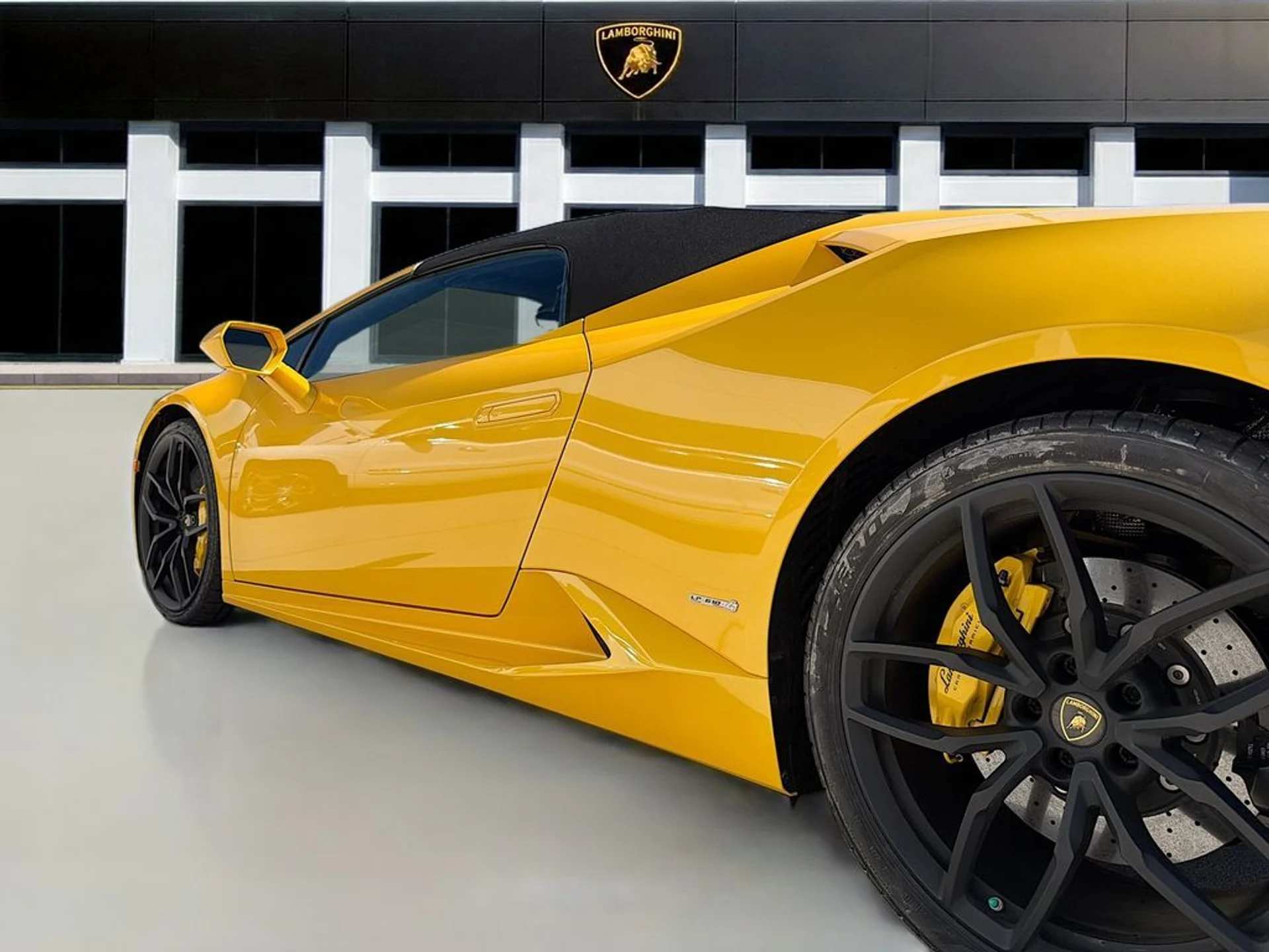 mph041_932038055_bbb9bc6a2704942b1227ab1aaf2b8413x_1311e2736e