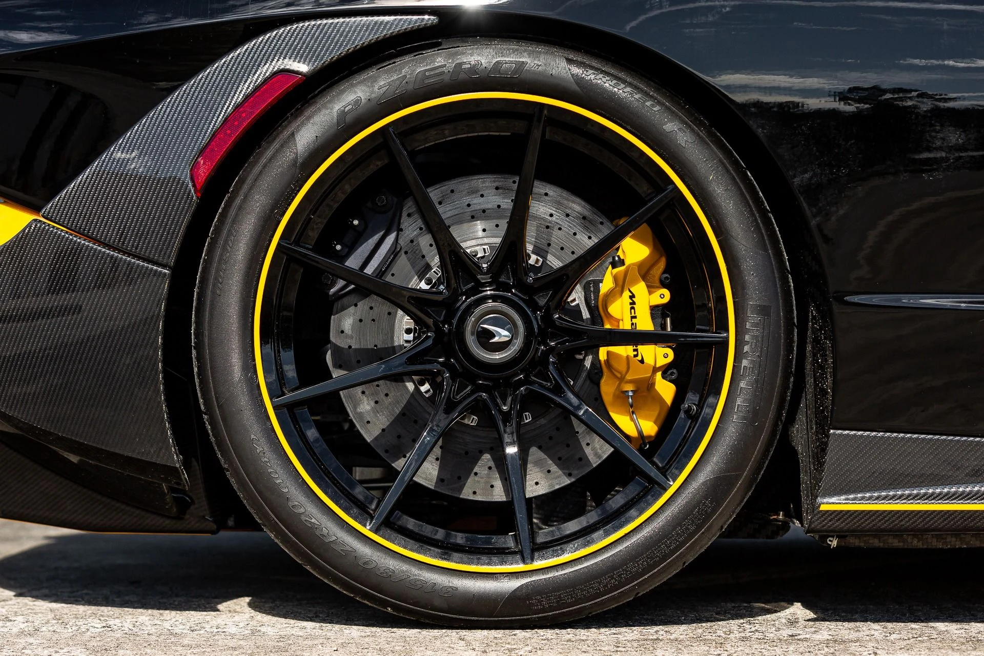 mph041_941121606_131_p42_l_7dc02dcabb