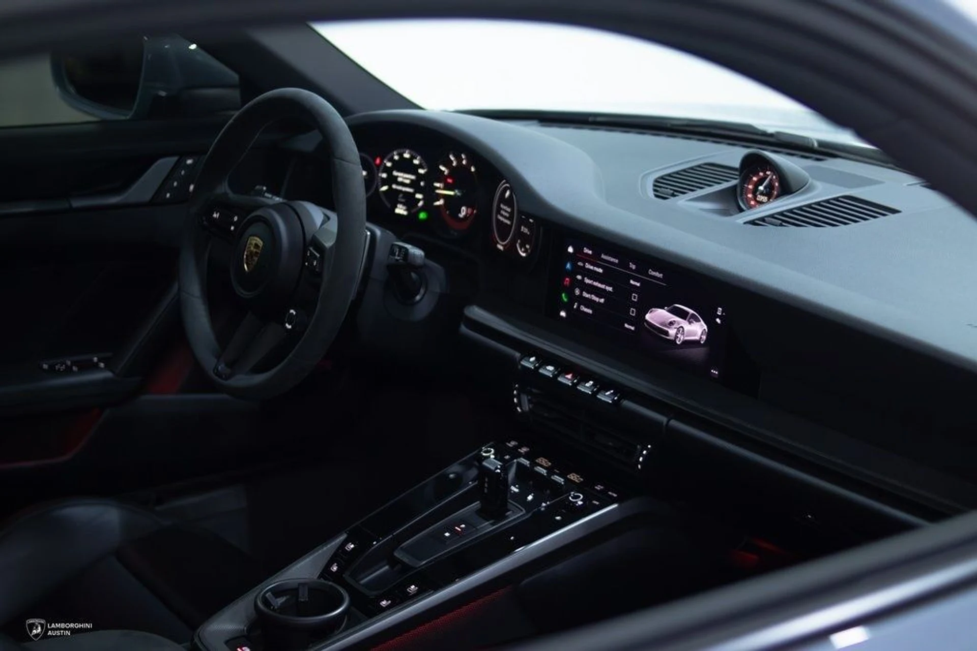 mph041_942833498_d55fb79b4b3b4cccf09b0f7a55d752efx_b32cc626aa