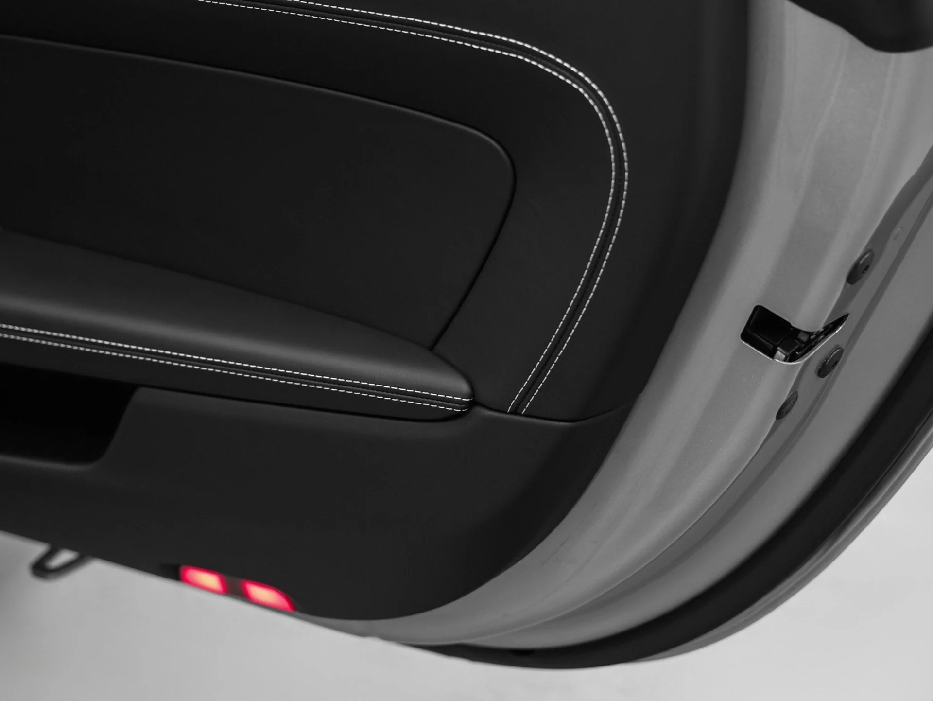 mph041_946075887_42_15abf793ed