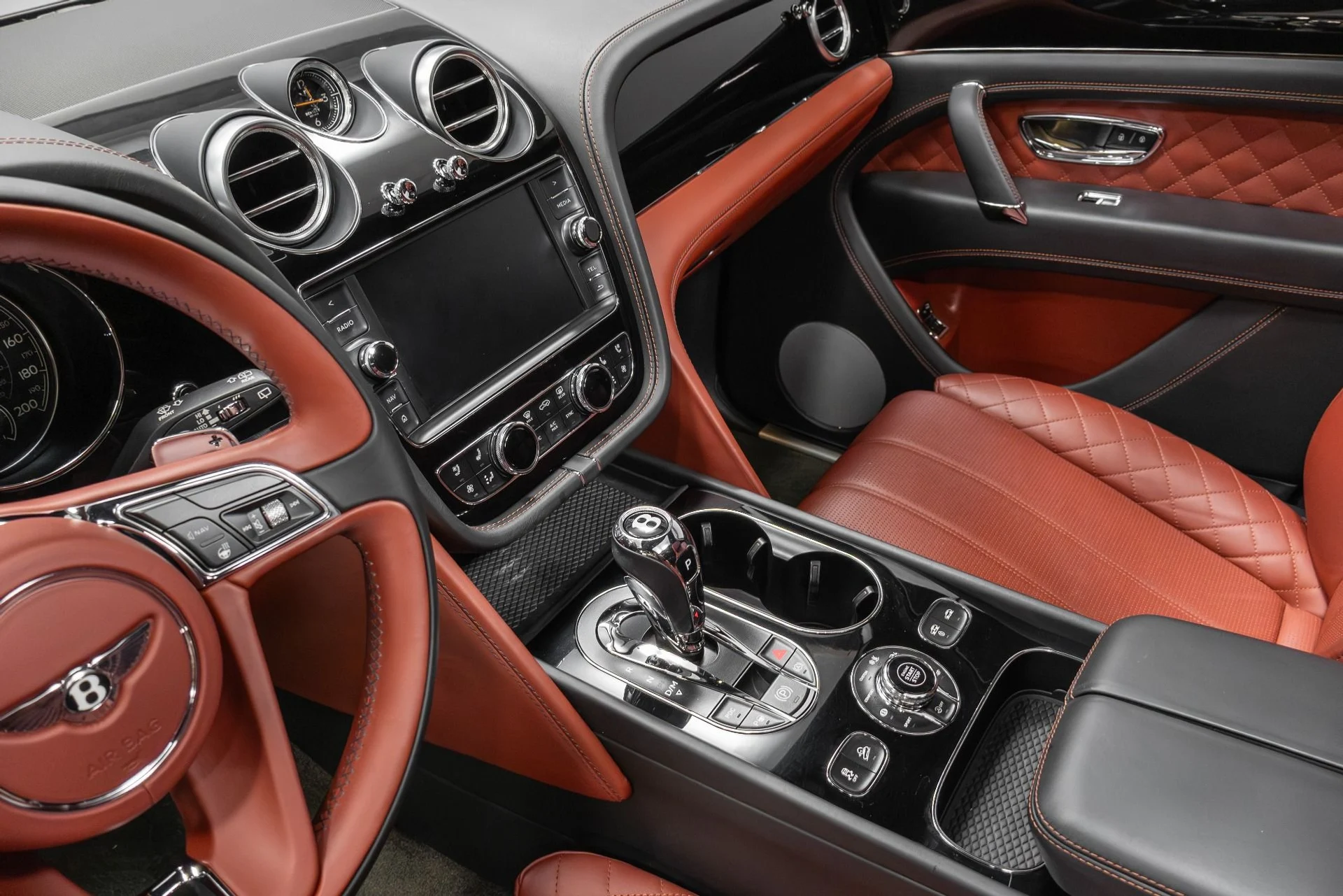 mph041_949265165_Used_2017_Bentley_Bentayga_W12_1763489562_9ddac0d2b6