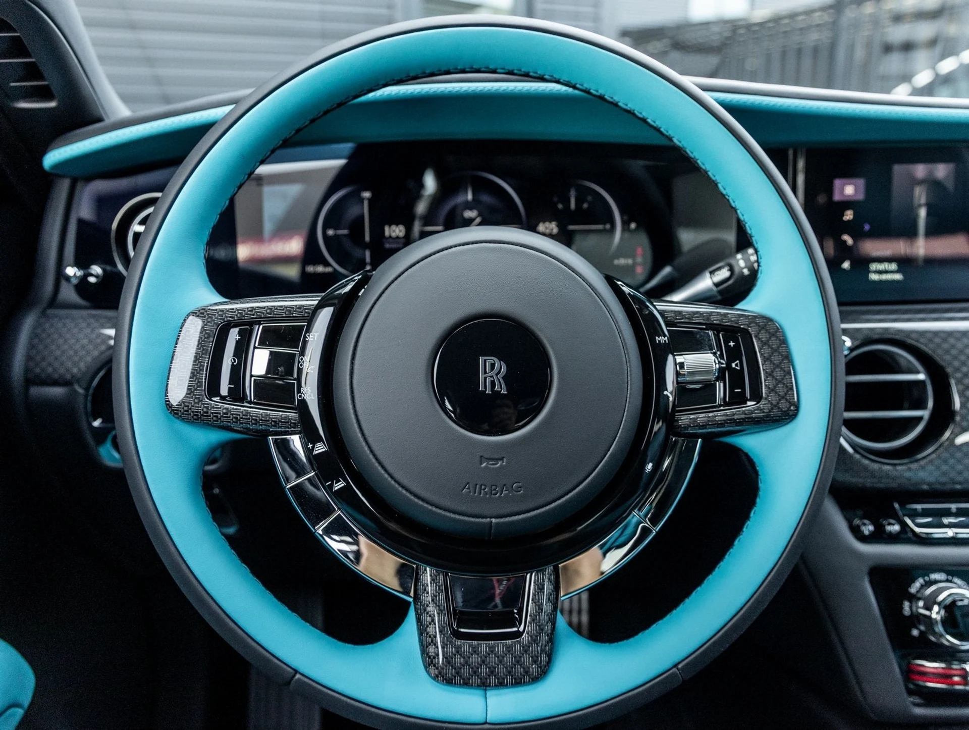 mph041_95128113_42_dee08e0e9c