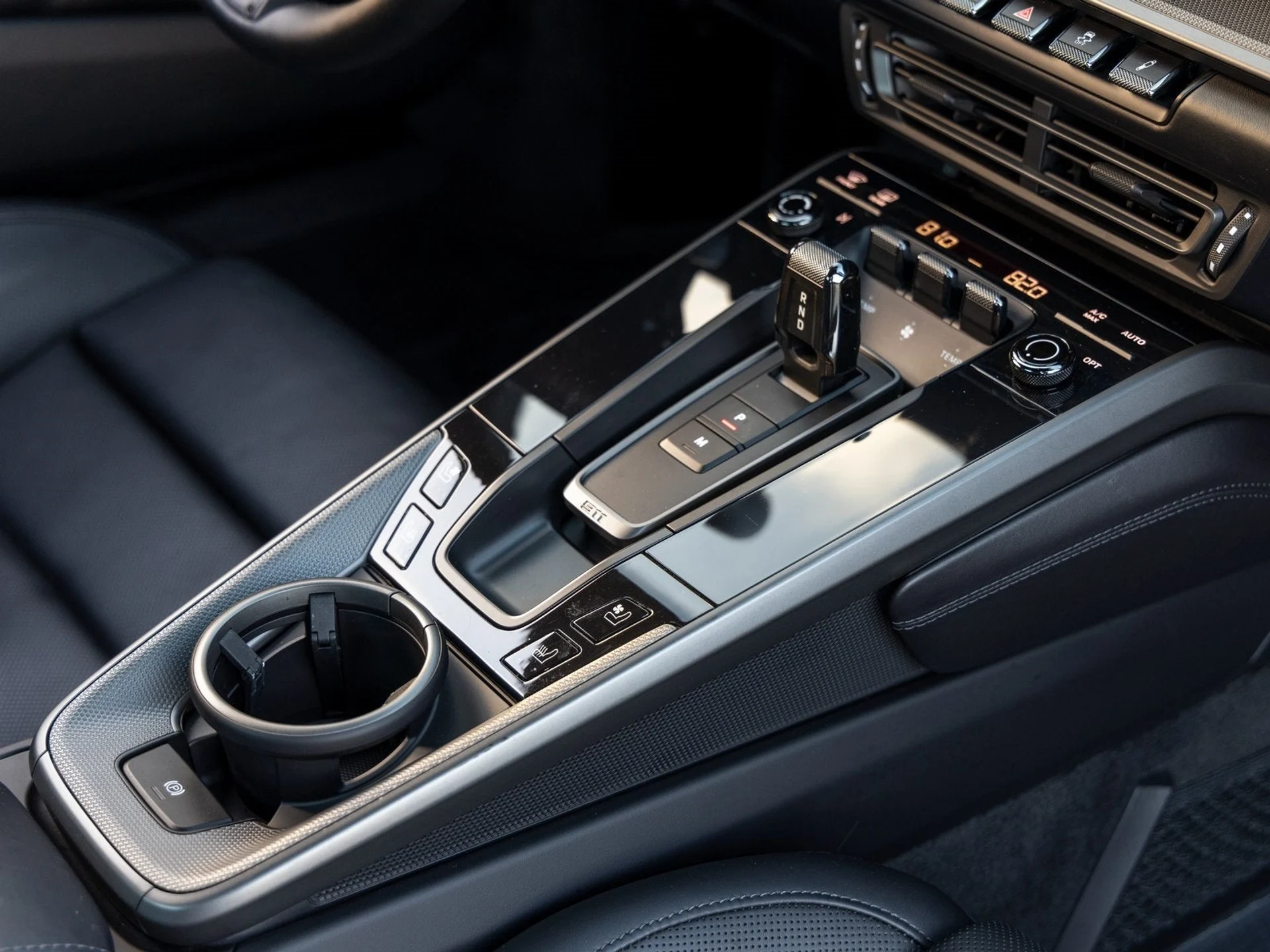 mph041_958342804_42_c71a28dc00