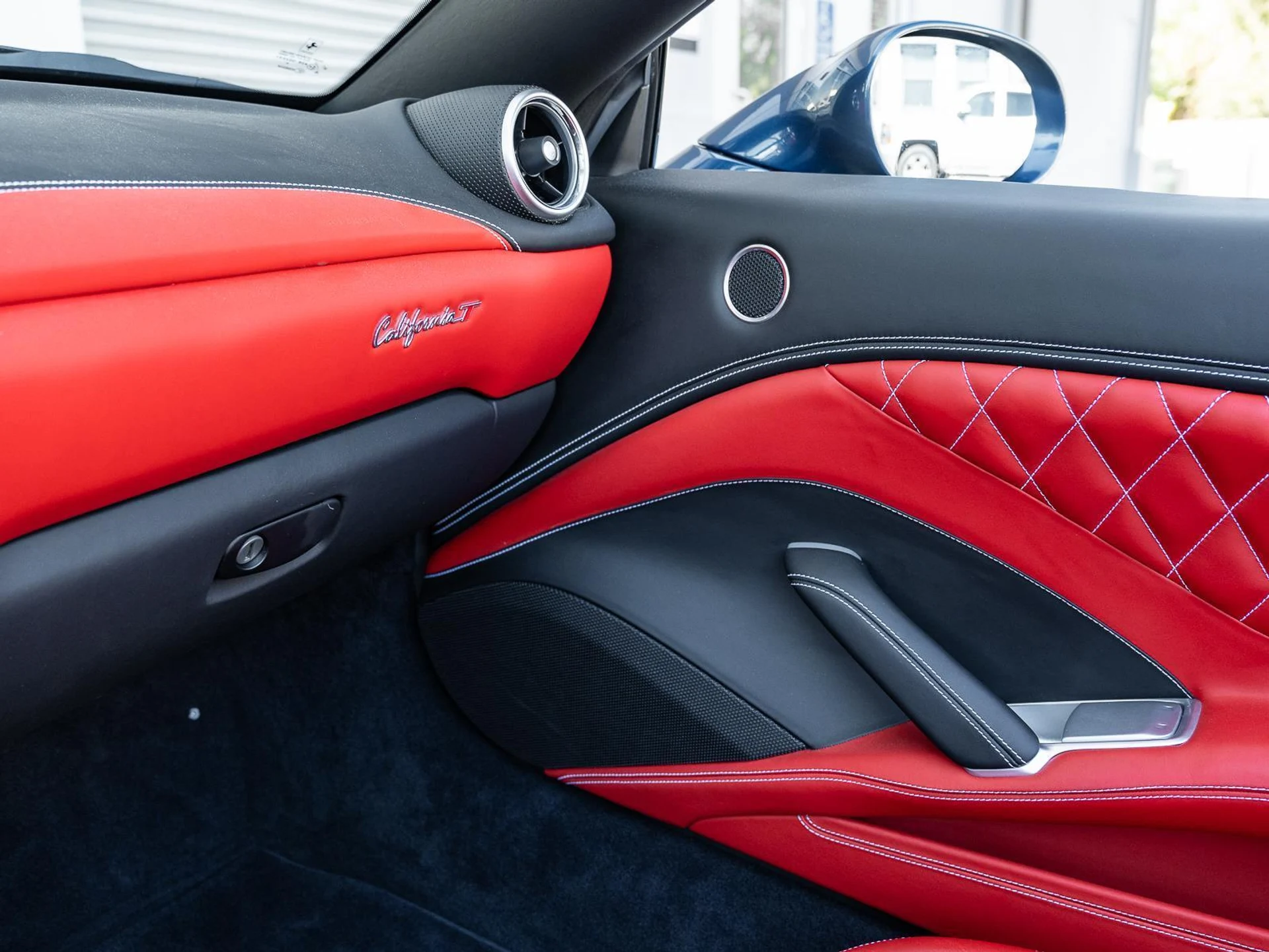 mph041_963287801_Used_2016_Ferrari_California_T_1770806117_dd31e24051