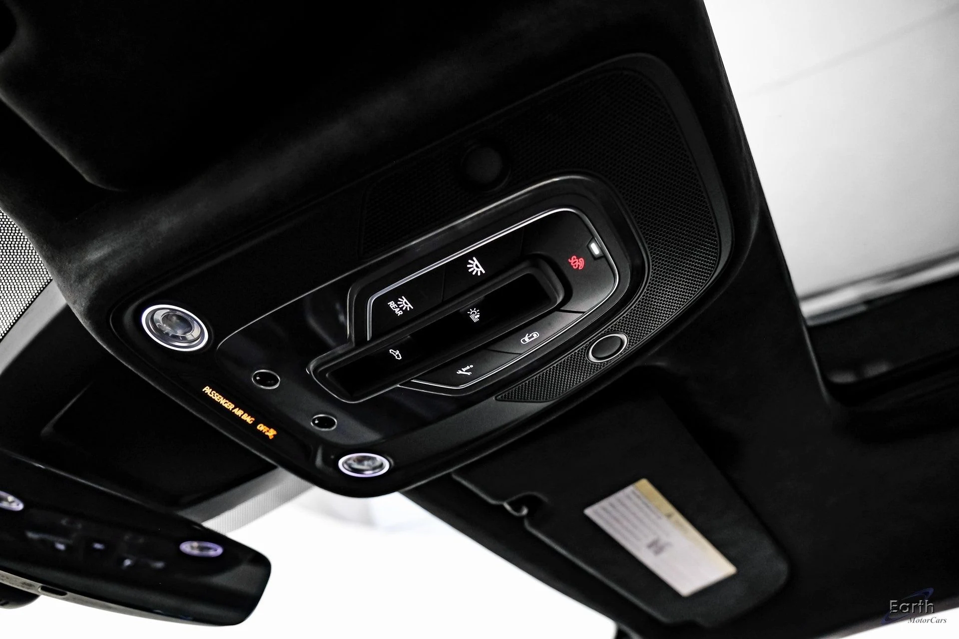 mph041_975007094_28232a9782e82d3a25c0df13e381fdaax_c5ab3c65a5