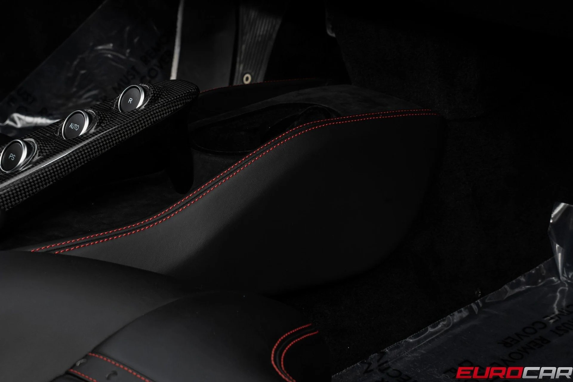 mph041_977273356_image_42_abc60da7fa