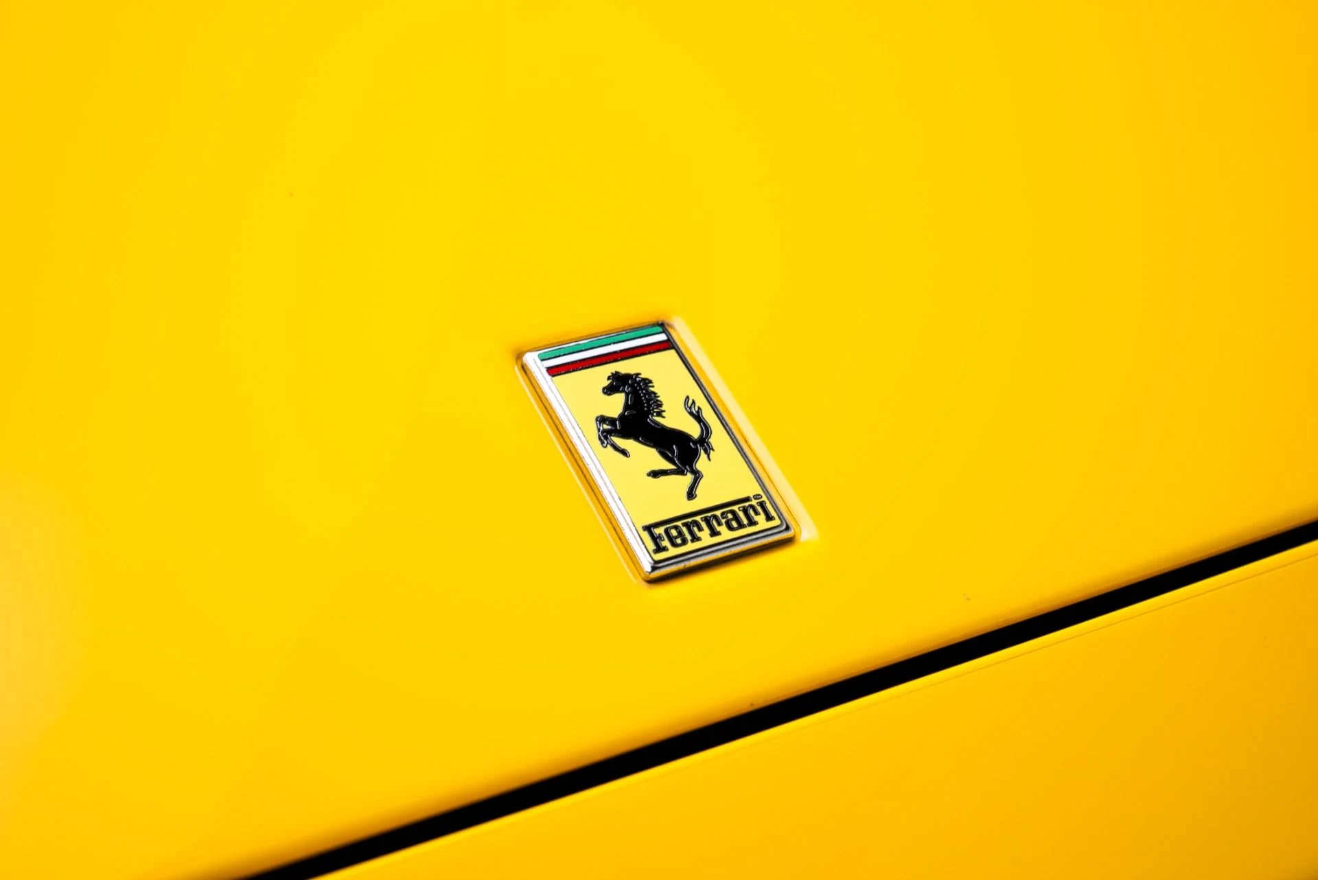 mph041_983371087_Used_1997_Ferrari_F355_Spider_1769636402_a26f500eb6