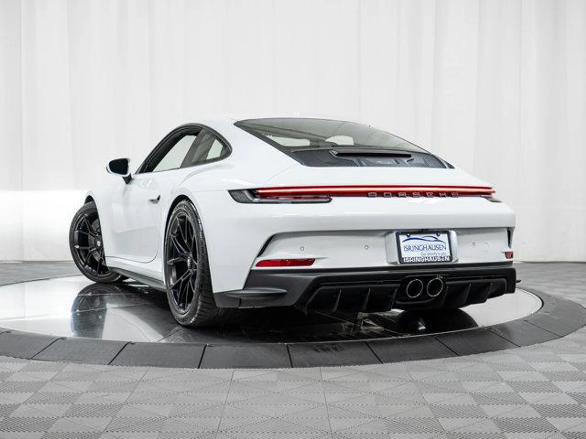 mph041_983627980_w9h_A_D1_ZVTW_Ev01g_Gbh_Z_Xk_D4vi_E_47ee80590e