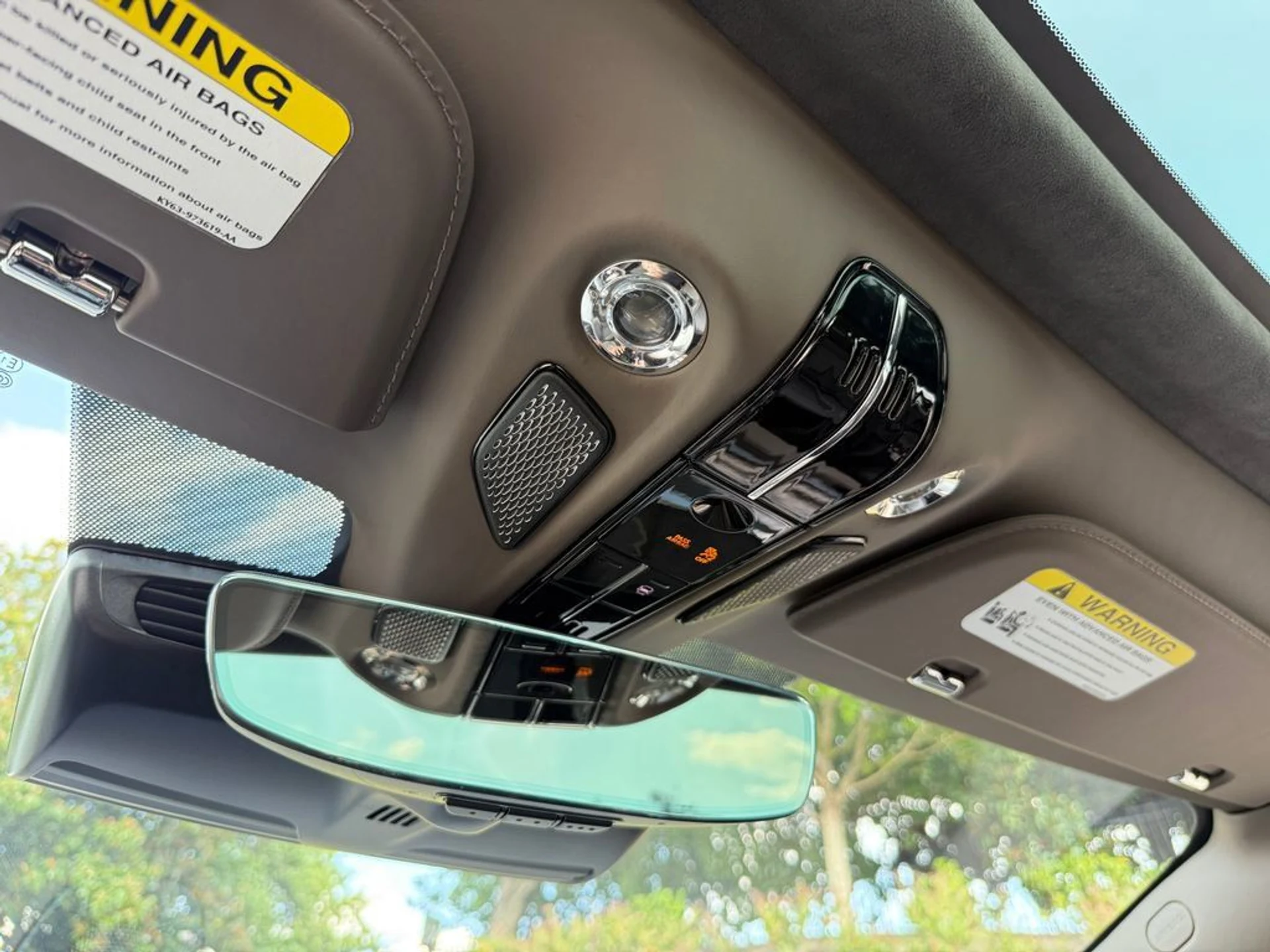 mph041_99181634_6d5ac5a1f9d54cfab6e6da80376abe12_2a7a370f3e